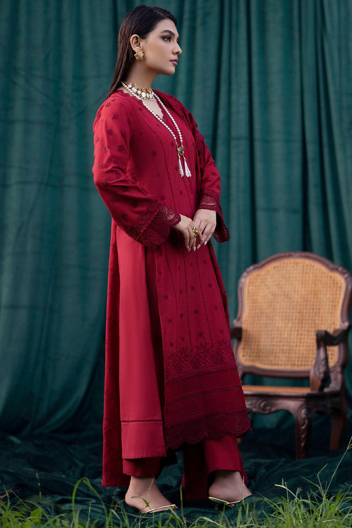 4359-DIBA EMBROIDERED KHADDAR STITCHED