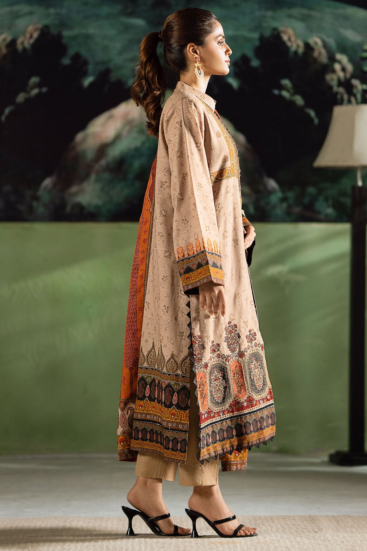 4382-NOORI DIGITAL PRINTED KHADDAR UNSTITCHED