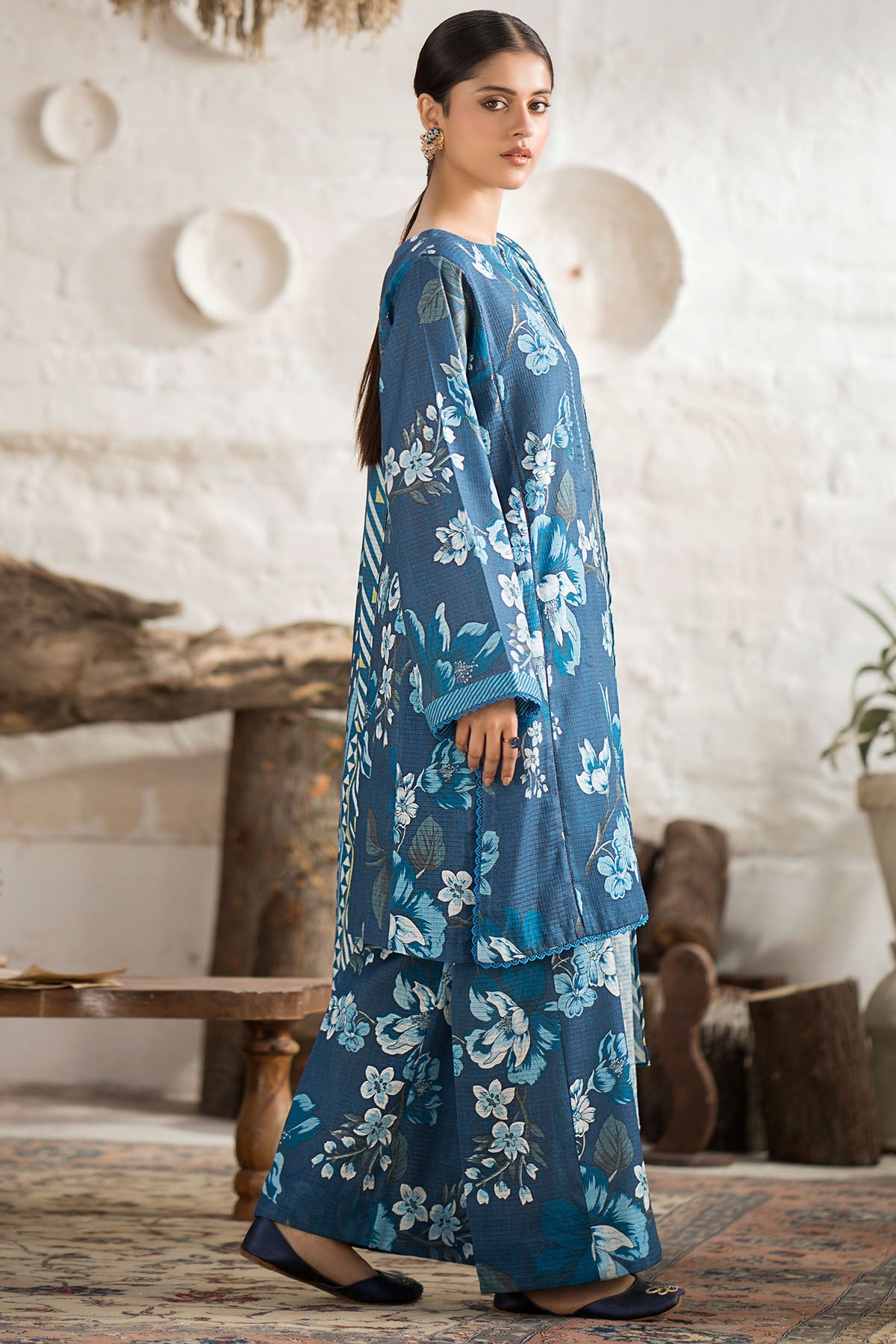 4411-DASTAAN DIGITAL PRINTED KHADDAR UNSTITCHED