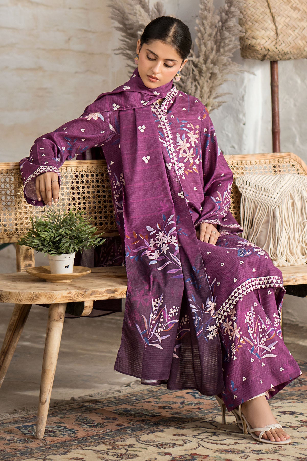 4412-GULL DIGITAL PRINTED KHADDAR UNSTITCHED
