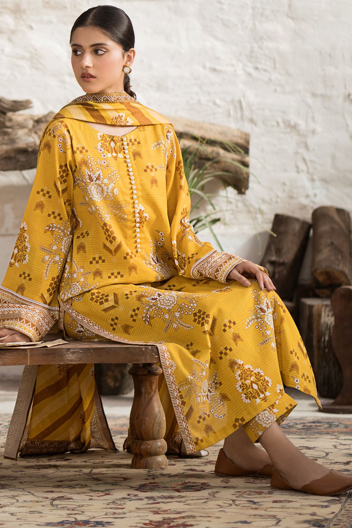 4414-RIWAYAAT DIGITAL PRINTED KHADDAR UNSTITCHED
