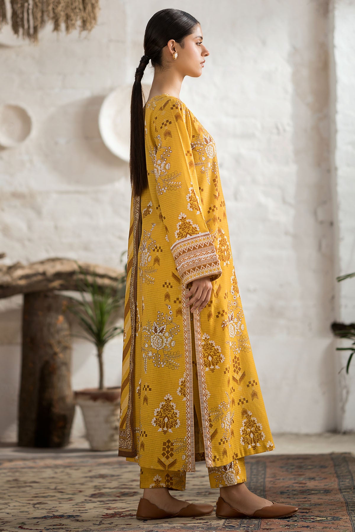 4414-RIWAYAAT DIGITAL PRINTED KHADDAR UNSTITCHED