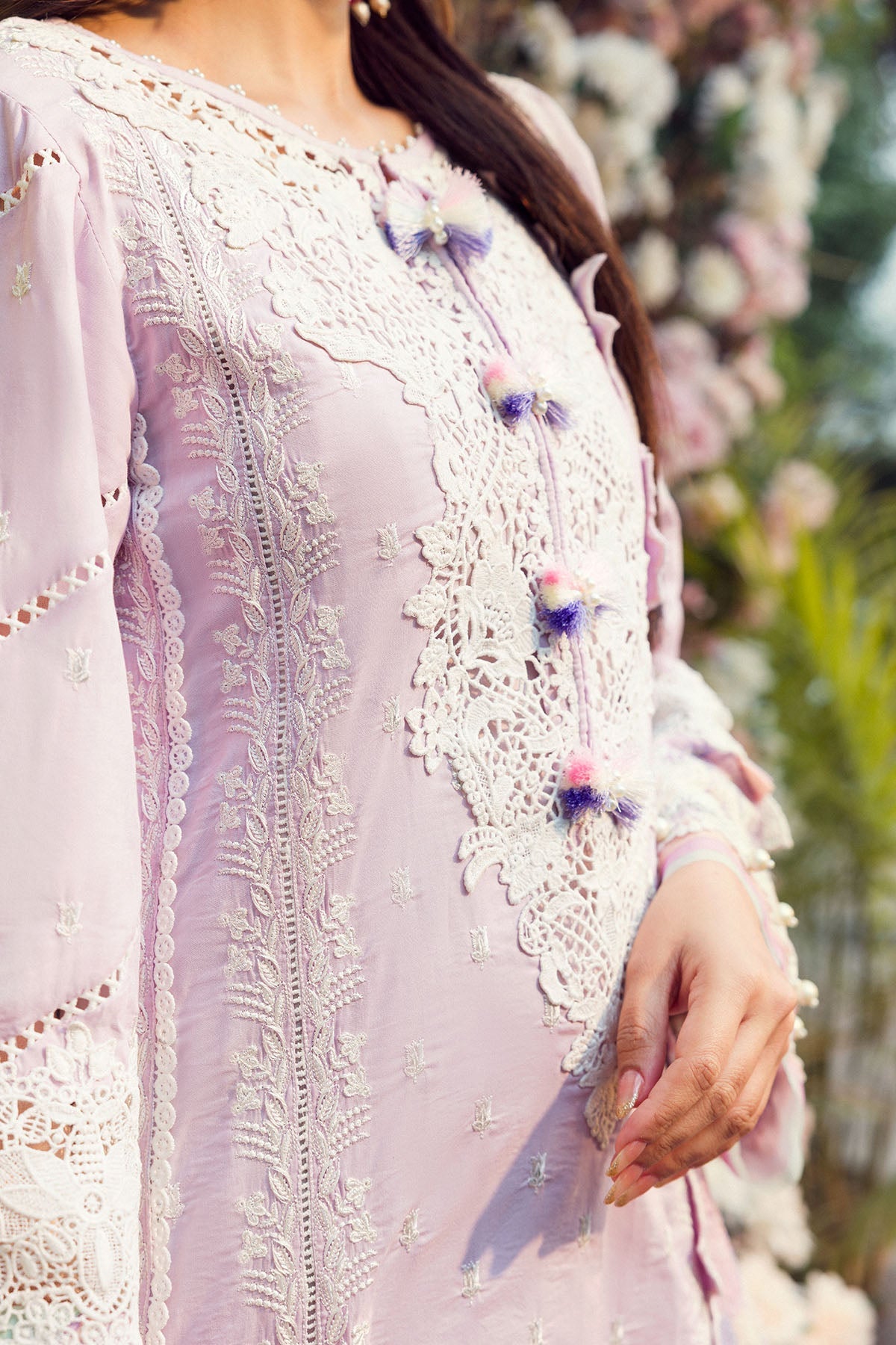 4421-RANIA EMBROIDERED LAWN UNSTITCHED