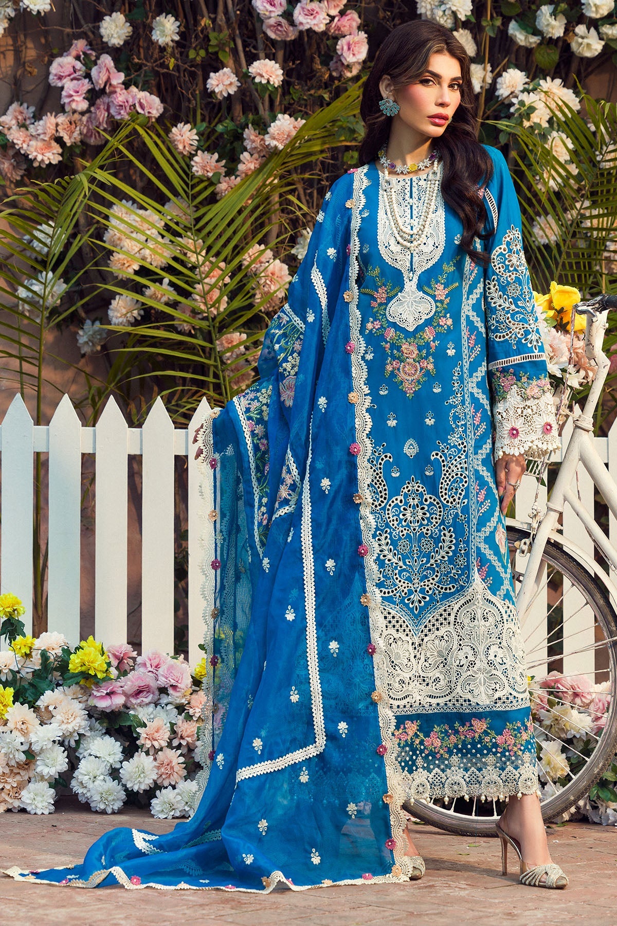 4424-GUL-E-RANA EMBROIDERED LAWN STITCHED