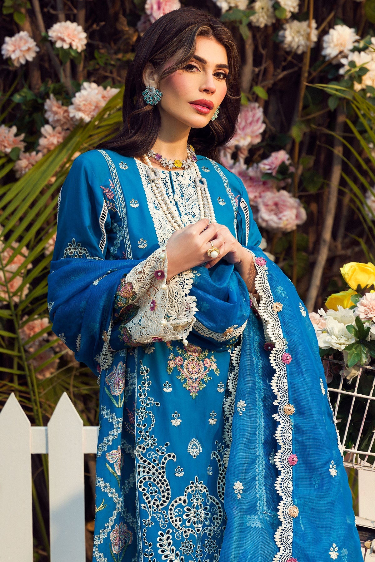 4424-GUL-E-RANA EMBROIDERED LAWN STITCHED