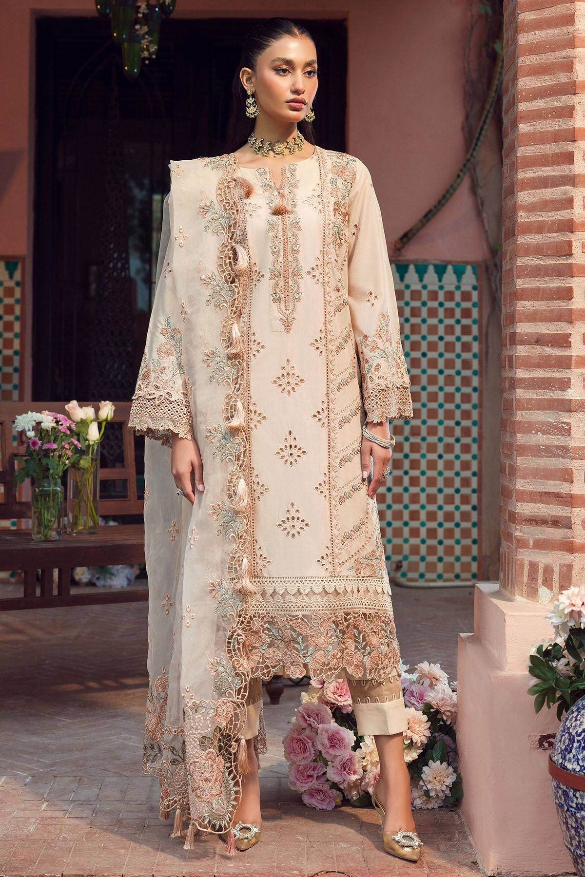 2024 MOTIFZ PREMIUM EMBROIDERED LAWN VOL 1
