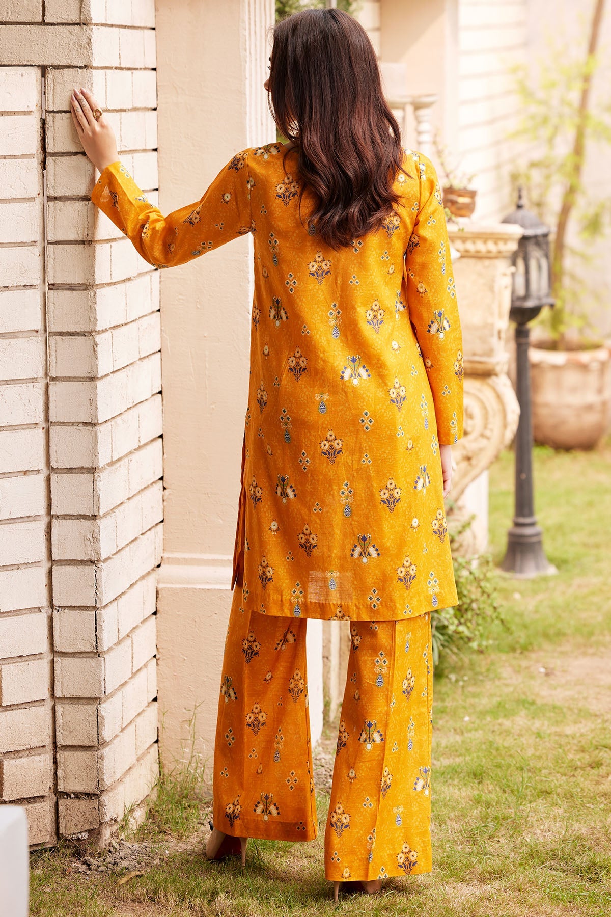 4445-TAABIIR DIGITAL PRINTED KHADDAR UNSTITCHED