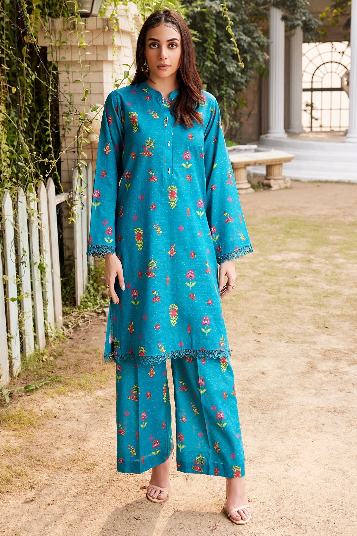 4446-NAWAAZISH DIGITAL PRINTED KHADDAR UNSTITCHED