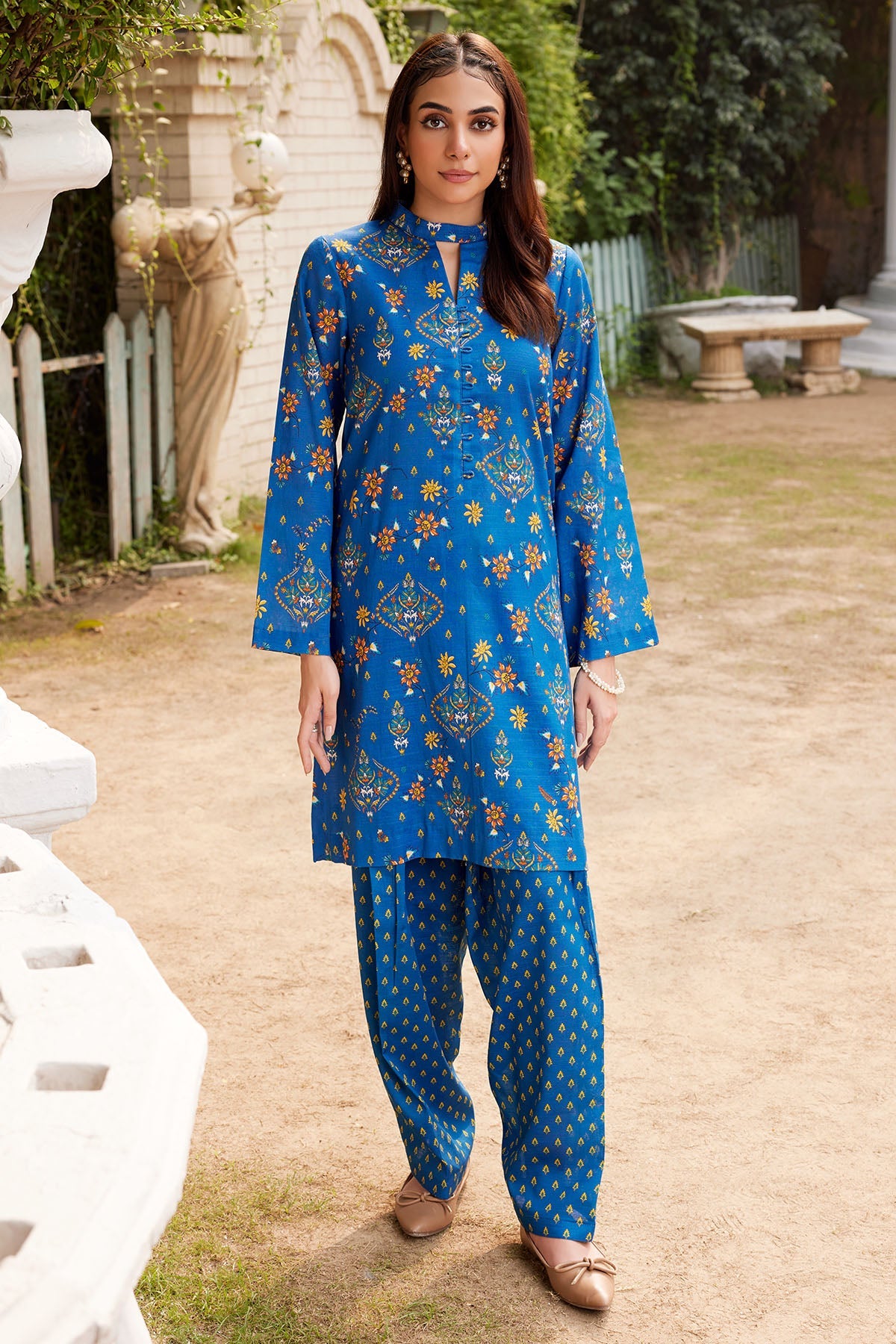 4451-SUROOR DIGITAL PRINTED KHADDAR UNSTITCHED