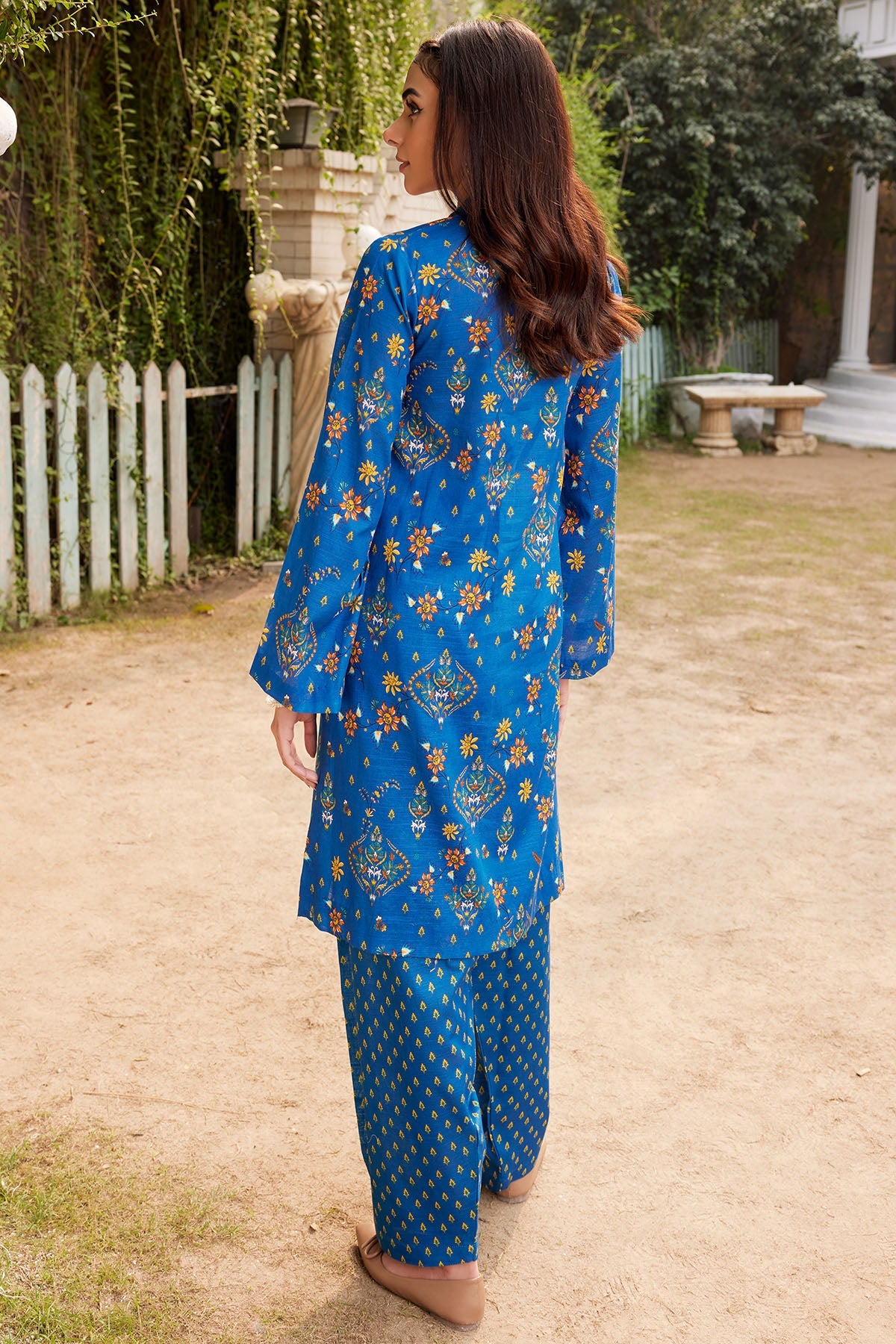 4451-SUROOR DIGITAL PRINTED KHADDAR UNSTITCHED