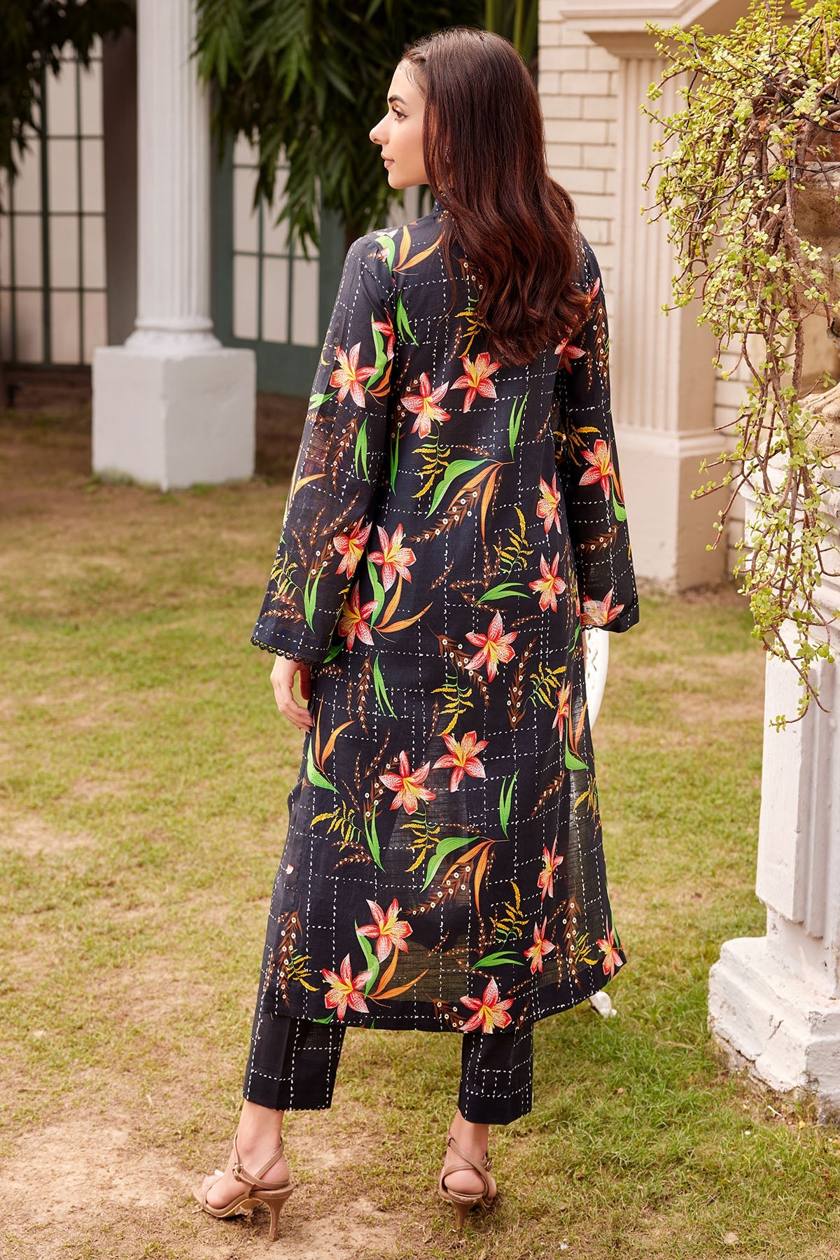 4452-NAZNEEN DIGITAL PRINTED KHADDAR UNSTITCHED