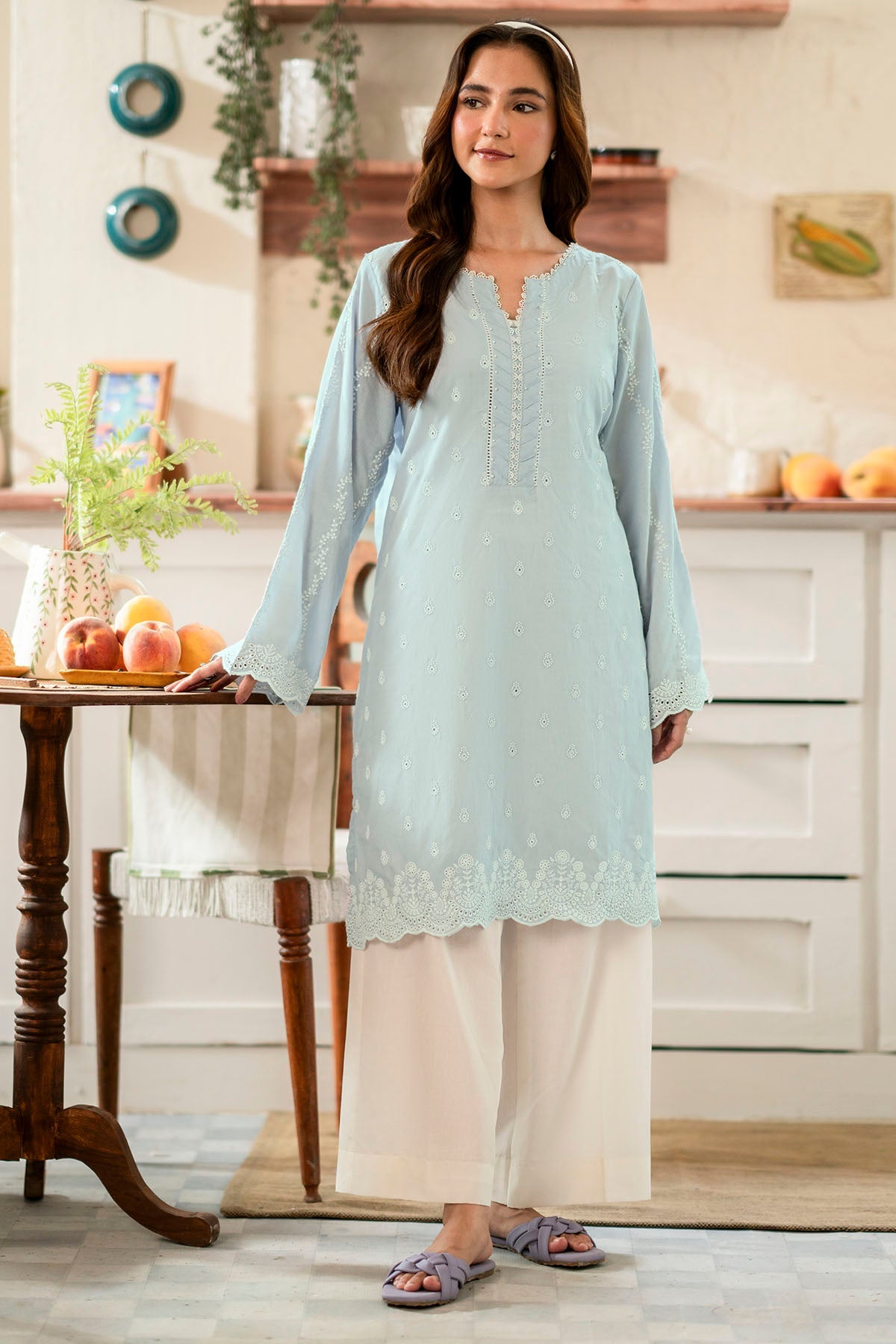 4496-RIJA EMBROIDERED CAMBRIC STITCHED