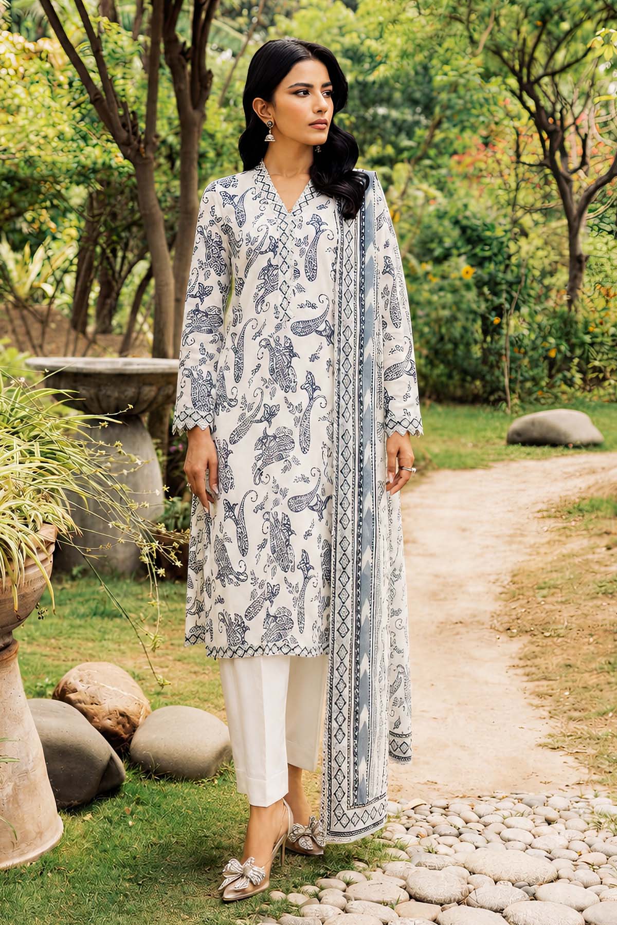 4546-JAHAN-AARA DIGITAL PRINTED LAWN UNSTITCHED