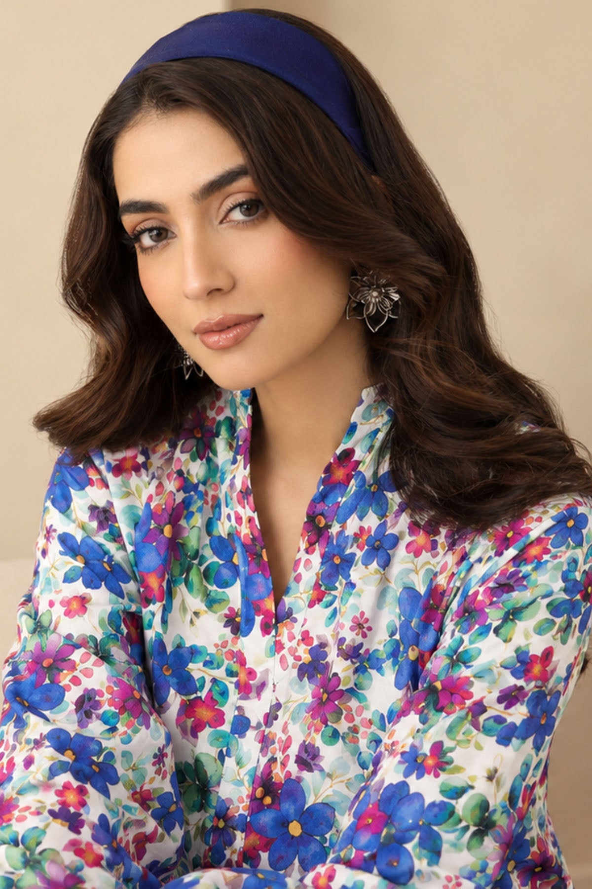 4558-AKIRA DIGITAL PRINTED LAWN STITCHED