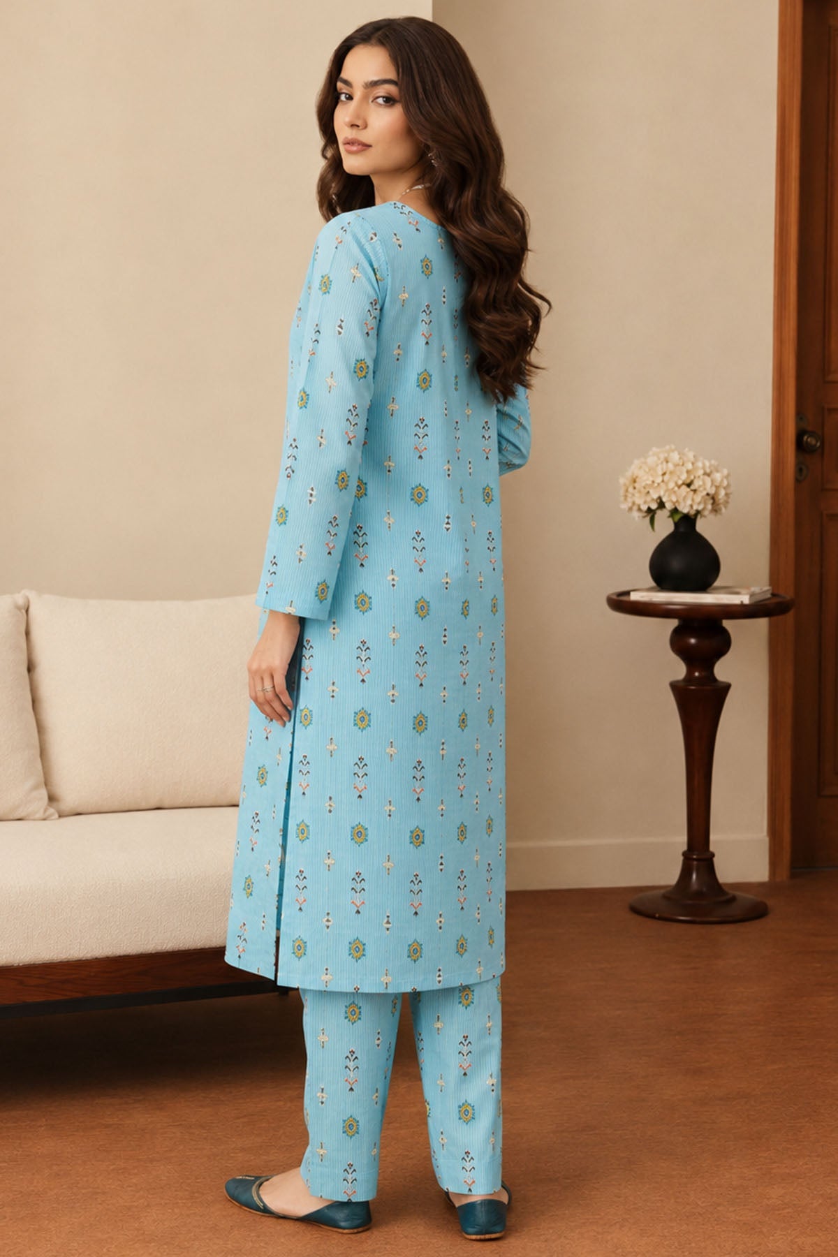 4564-SILA DIGITAL PRINTED LAWN STITCHED