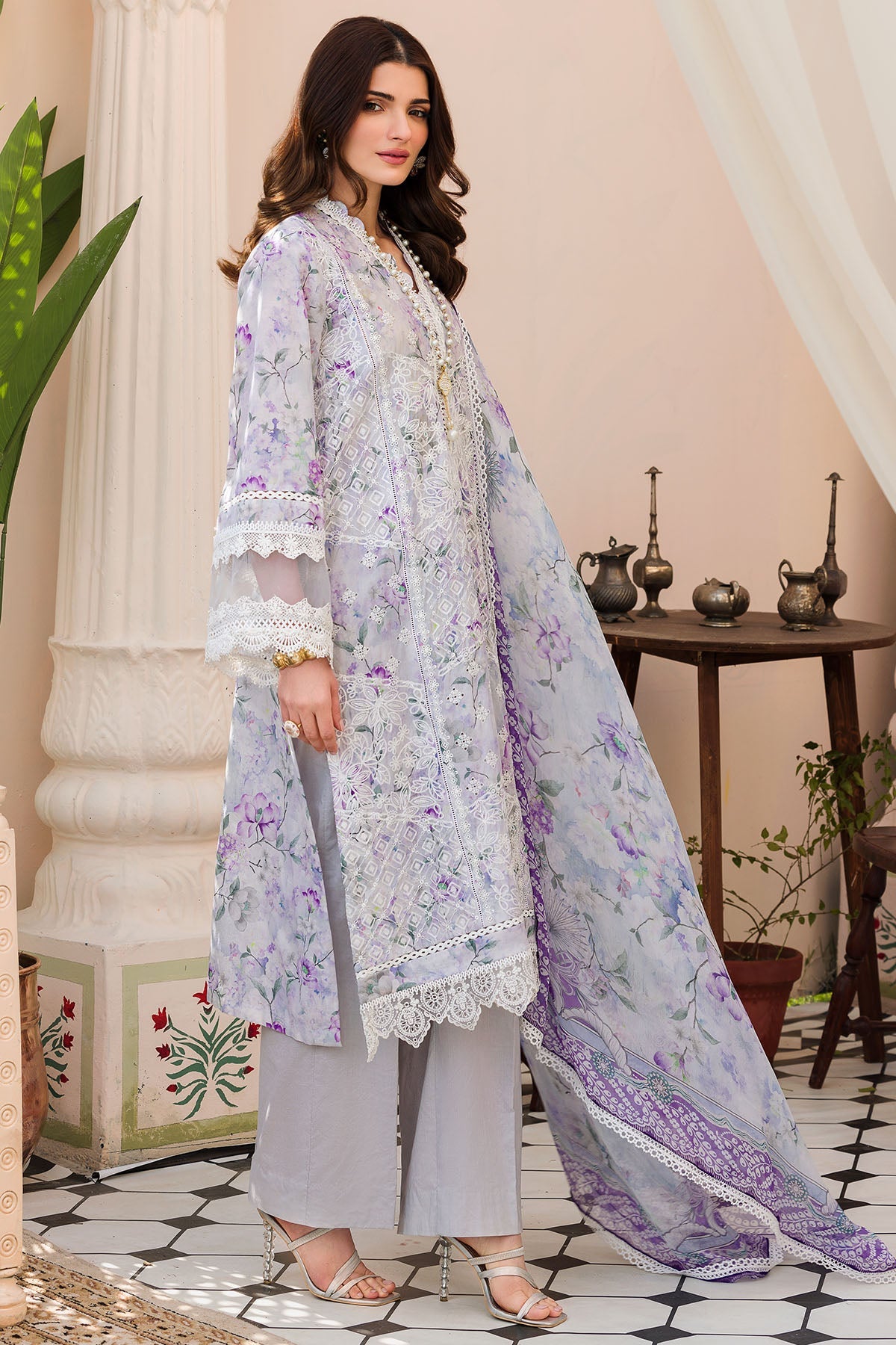 4628-IZMIT EMBROIDERED LAWN STITCHED