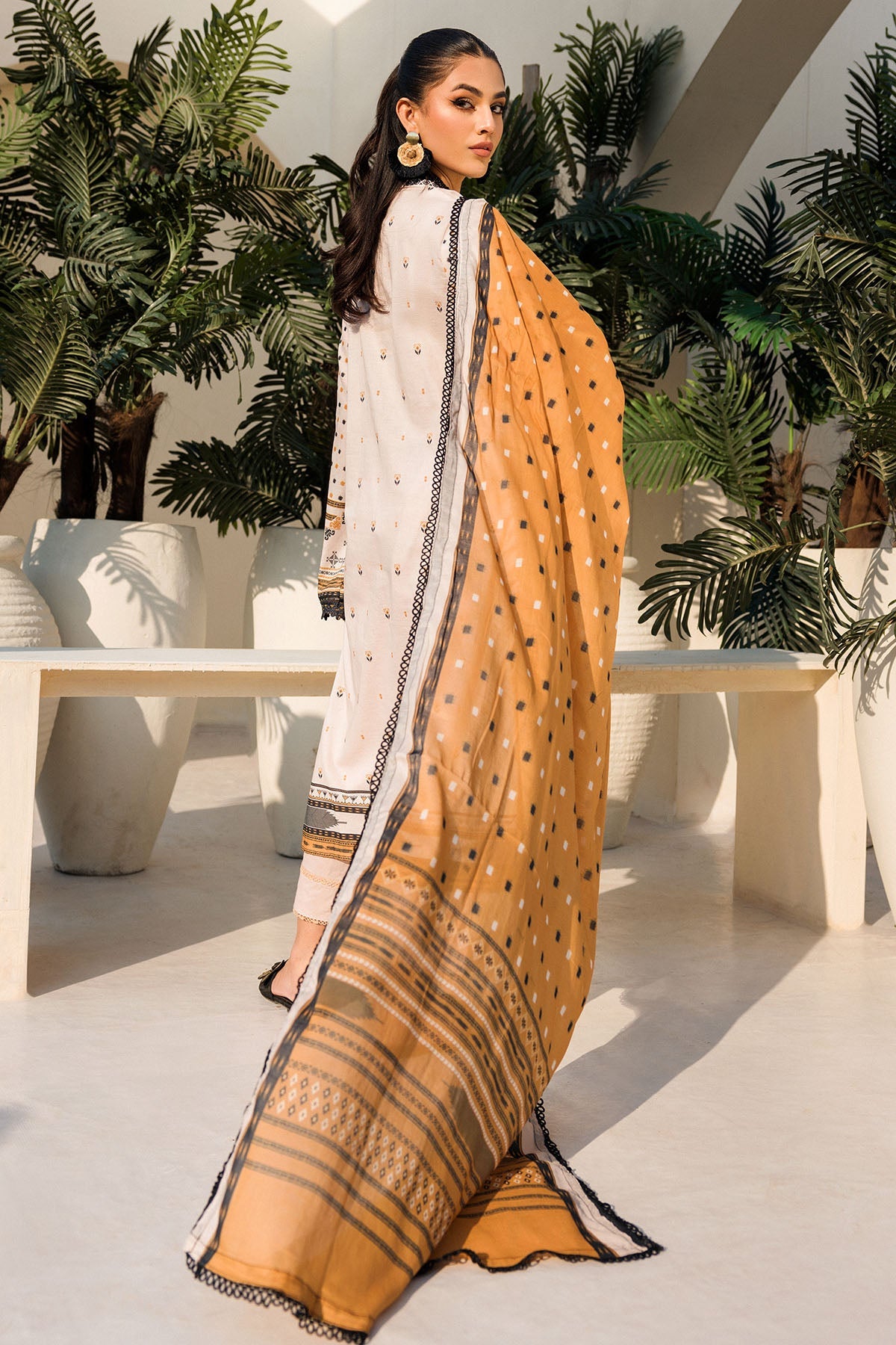 4632-PURVAI DIGITAL PRINTED LAWN UNSTITCHED