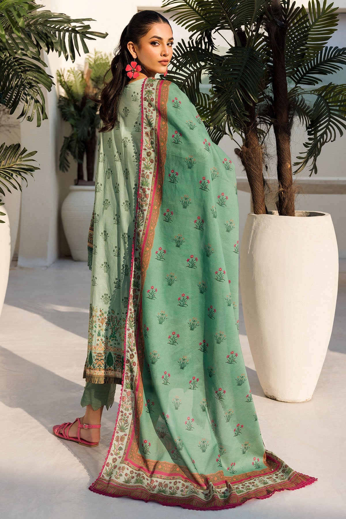 4640-FLORAL-SPRING DIGITAL PRINTED LAWN STITCHED