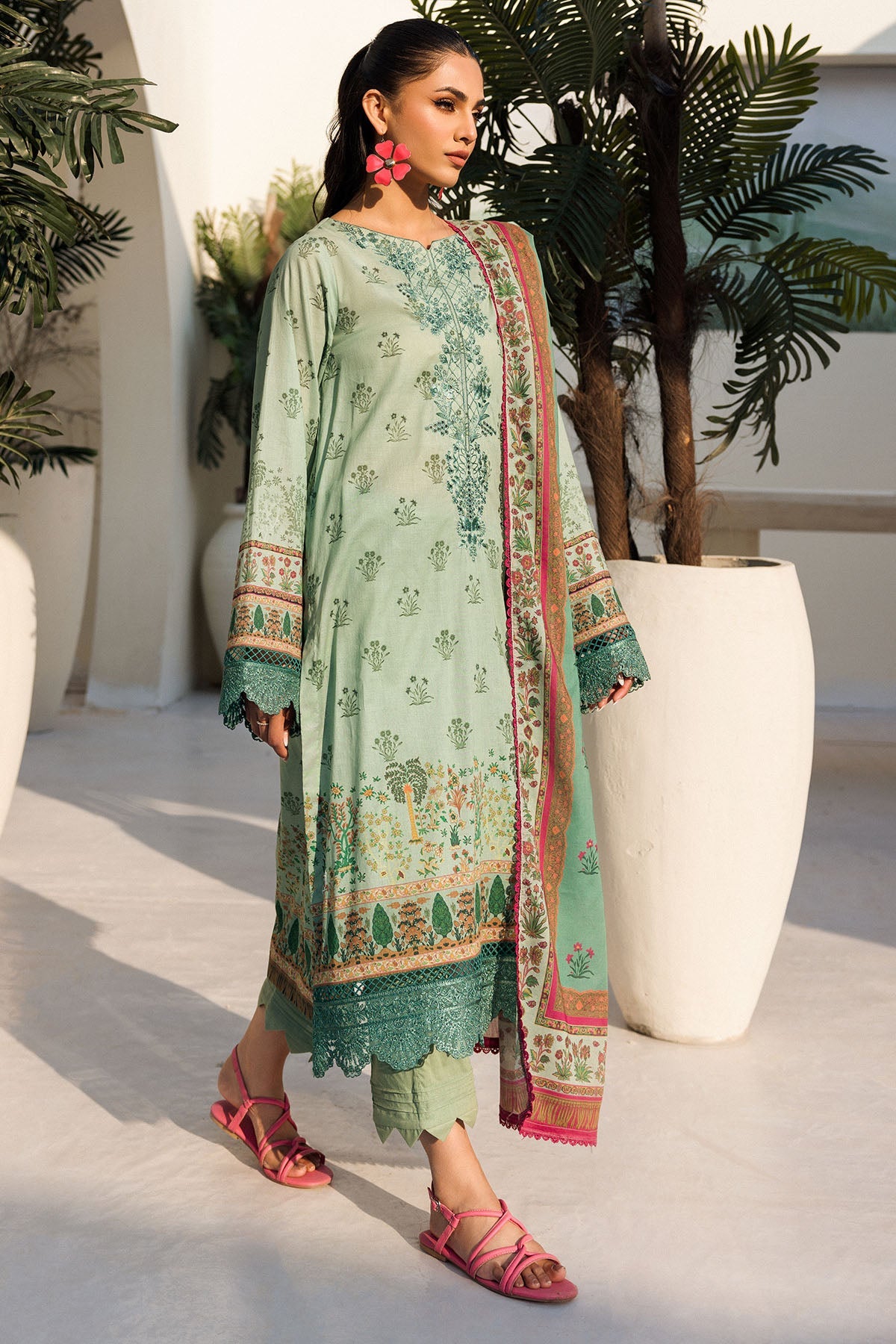 4640-FLORAL-SPRING DIGITAL PRINTED LAWN STITCHED