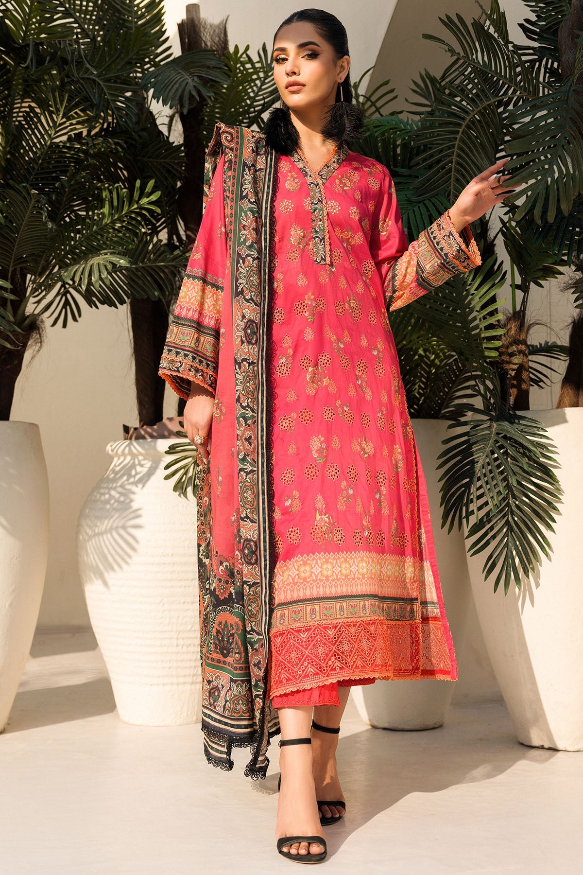 4641-SAPPHIRE DIGITAL PRINTED LAWN STITCHED