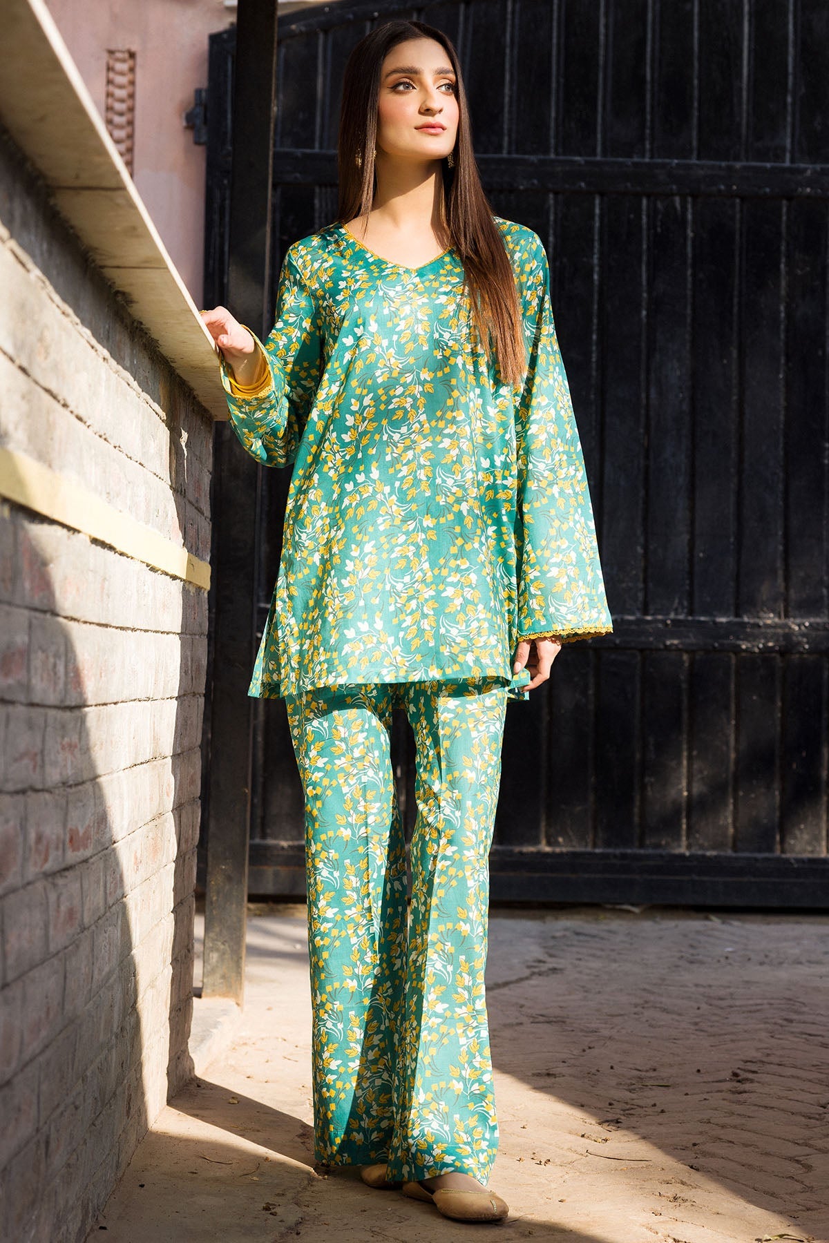 2024 RANG BY MOTIFZ DIGITAL PRINTED LAWN VOL 4