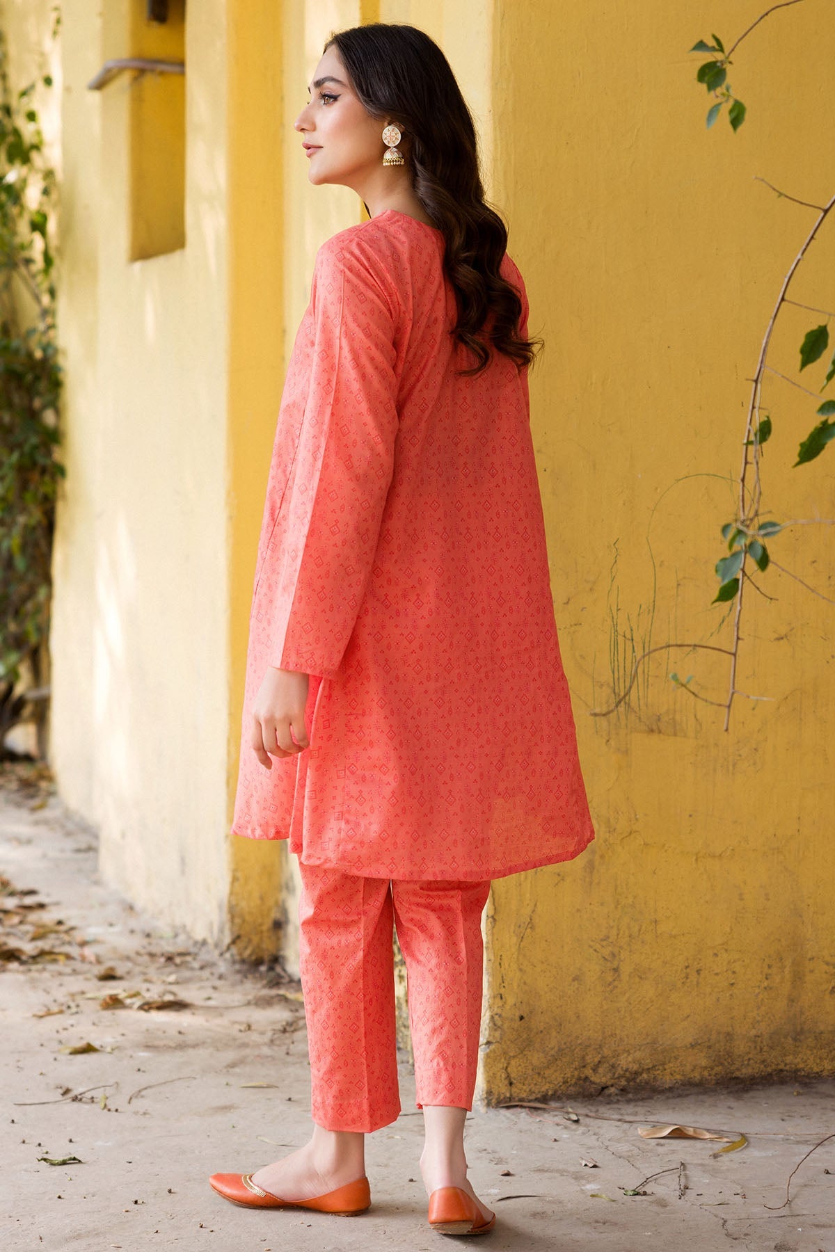 4691-NAIRA DIGITAL PRINTED LAWN UNSTITCHED