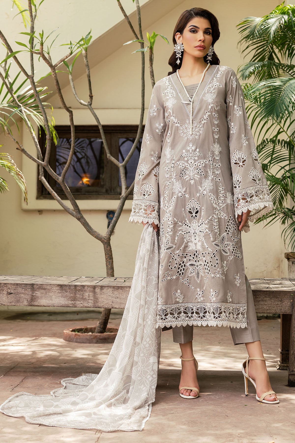 2024 MOTIFZ PREMIUM EMBROIDERED LAWN VOL 3