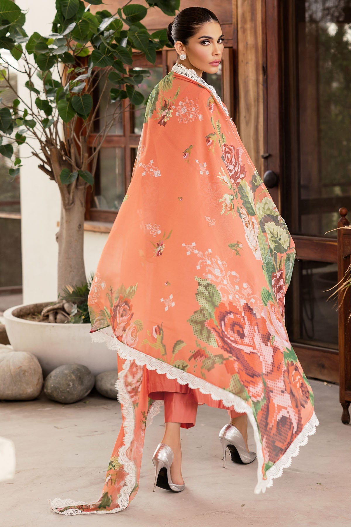 4709-ZOHA EMBROIDERED LAWN STITCHED