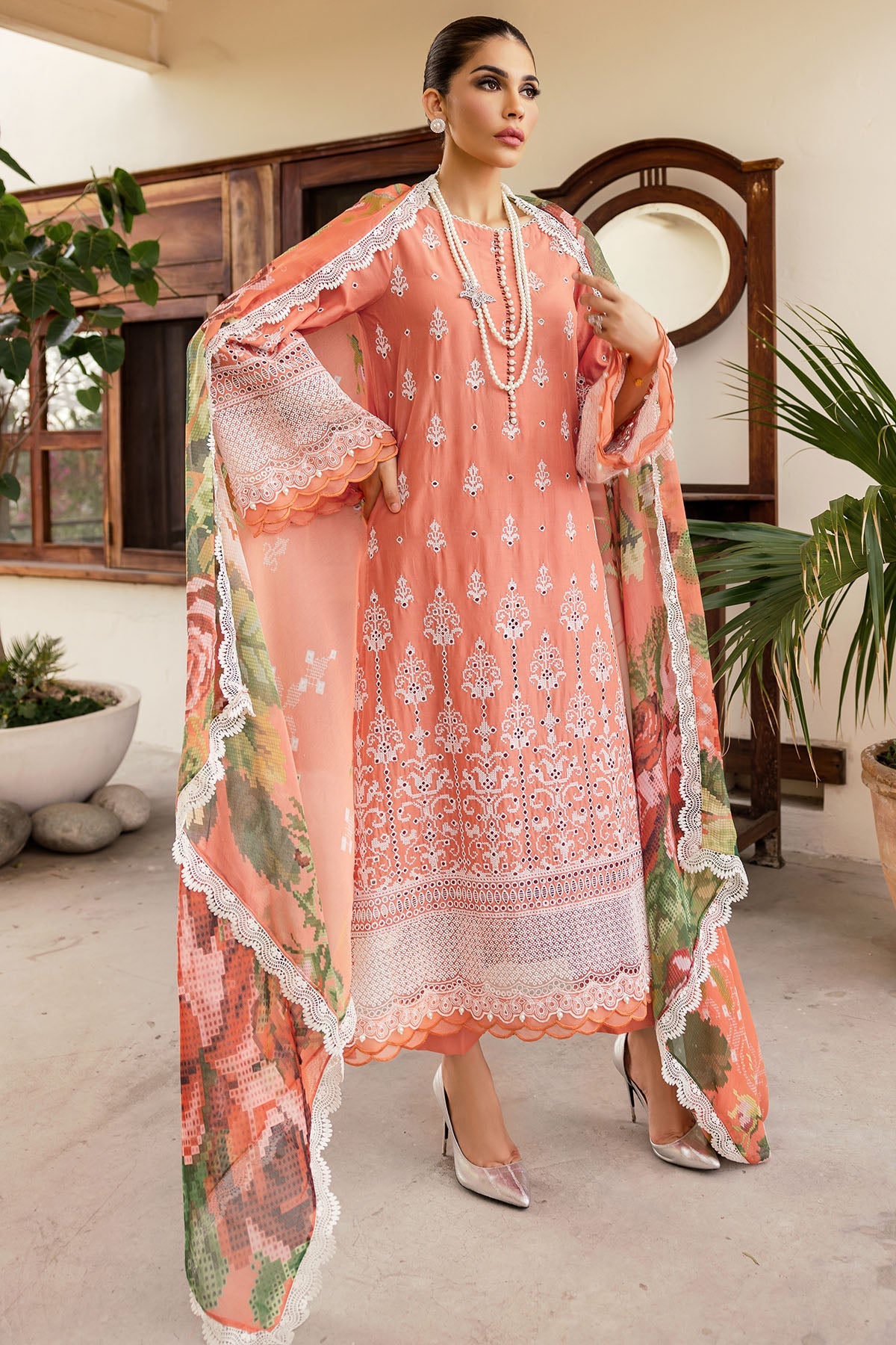 4709-ZOHA EMBROIDERED LAWN STITCHED