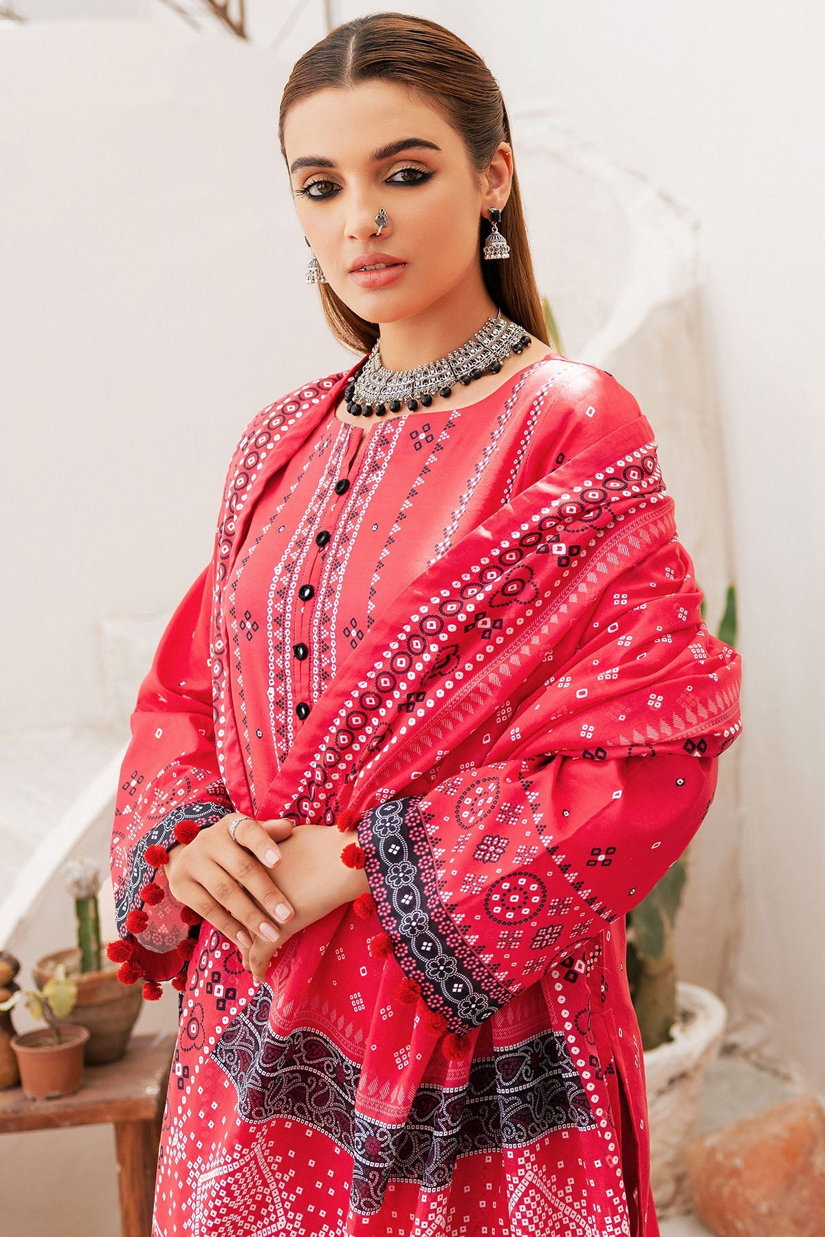 4740-ESHMAAL DIGITAL PRINTED LAWN UNSTITCHED