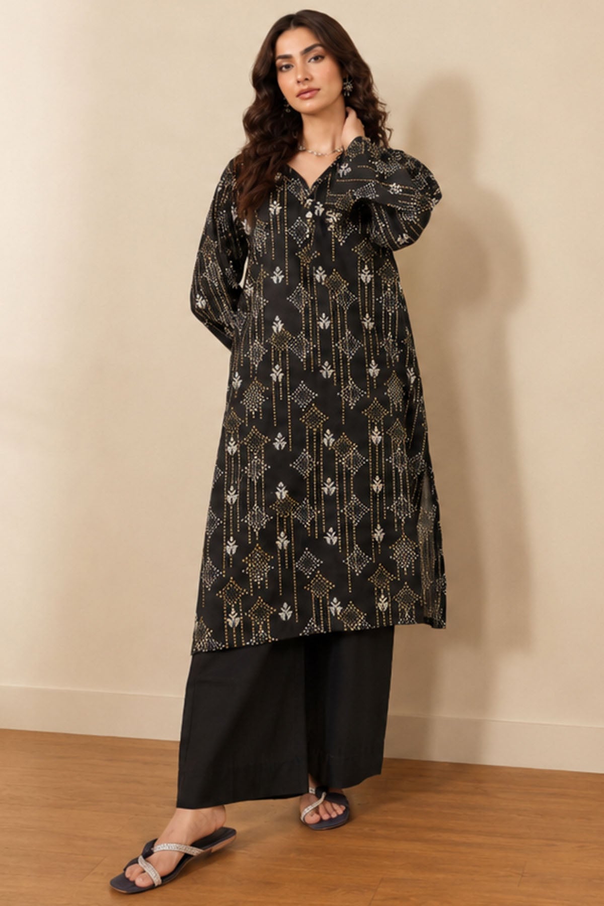4752-LEONA DIGITAL PRINTED LAWN STITCHED