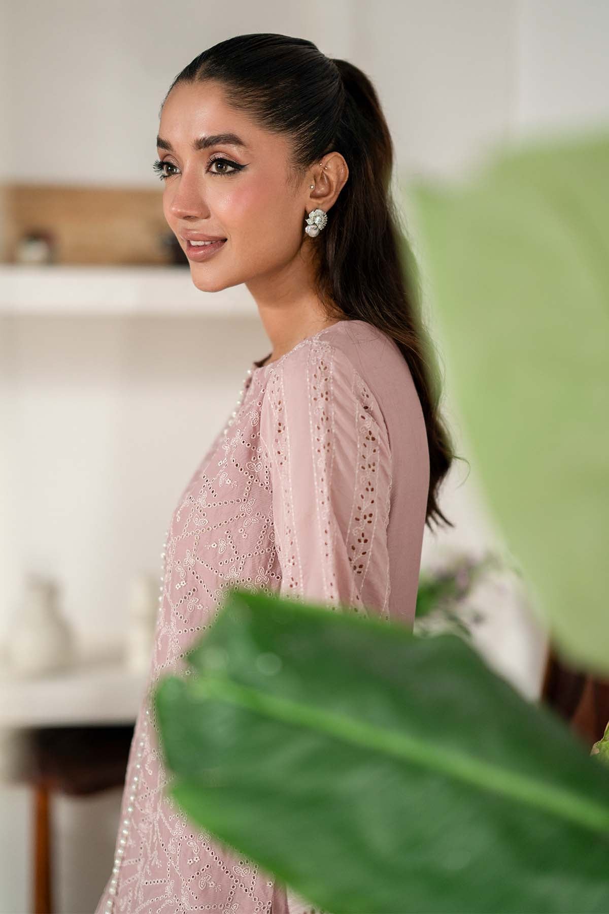 4780-ZAIRA EMBROIDERED CAMBRIC STITCHED