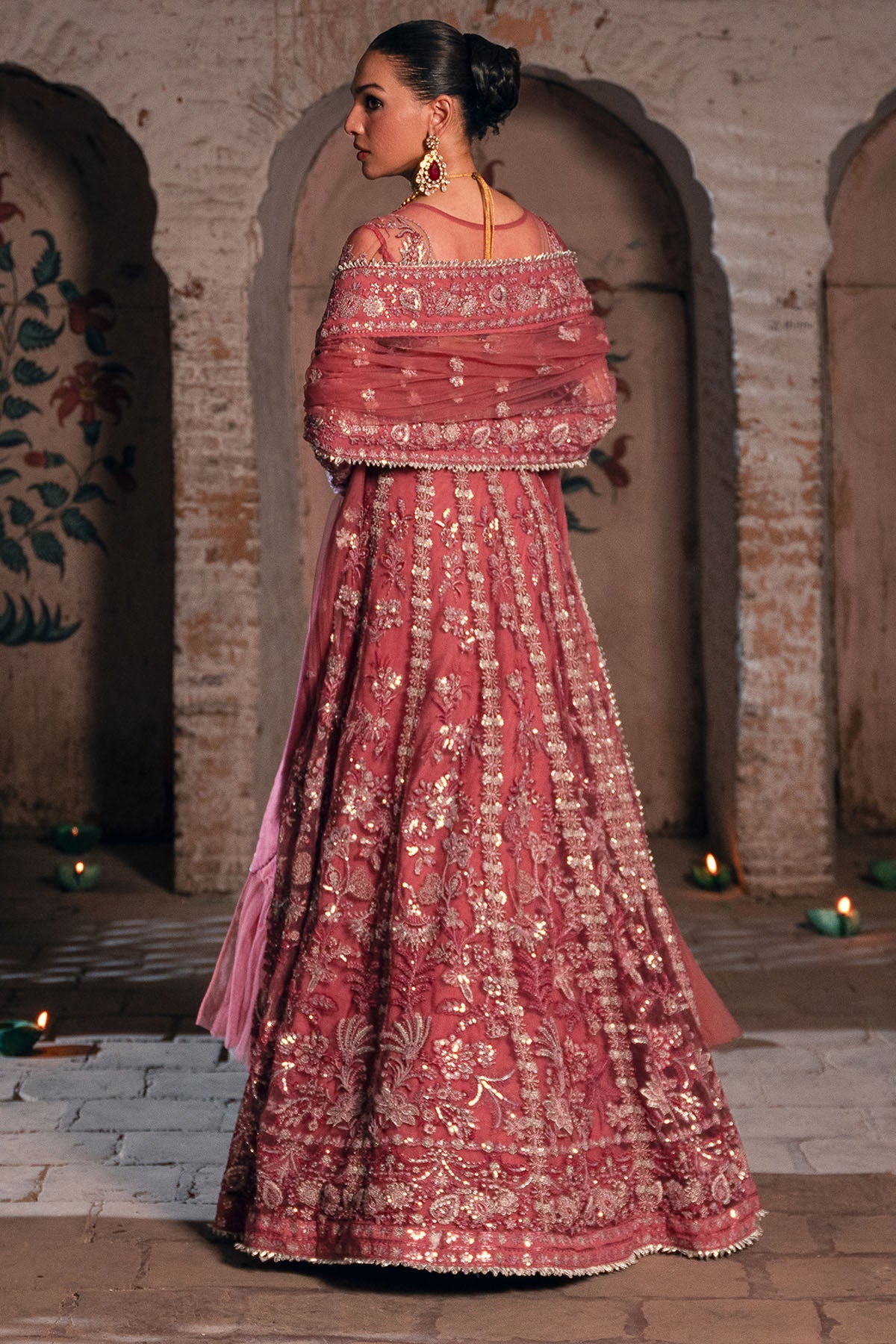 4827-RAYAH EMBROIDERED SILK NET STITCHED