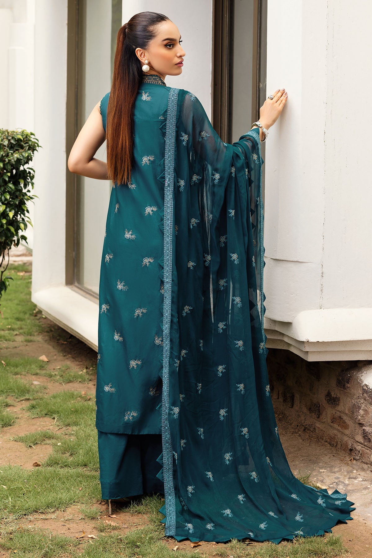 4831-SAMANA EMBROIDERED LAWN UNSTITCHED