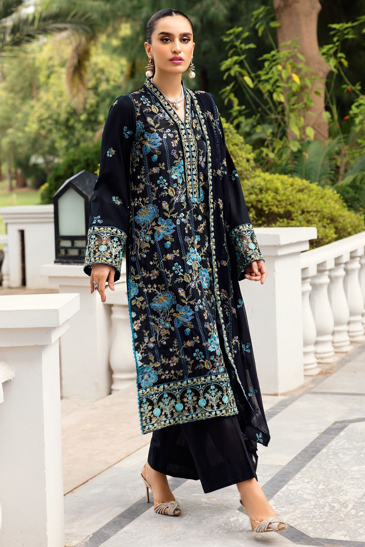 4834-ROHA EMBROIDERED LAWN UNSTITCHED