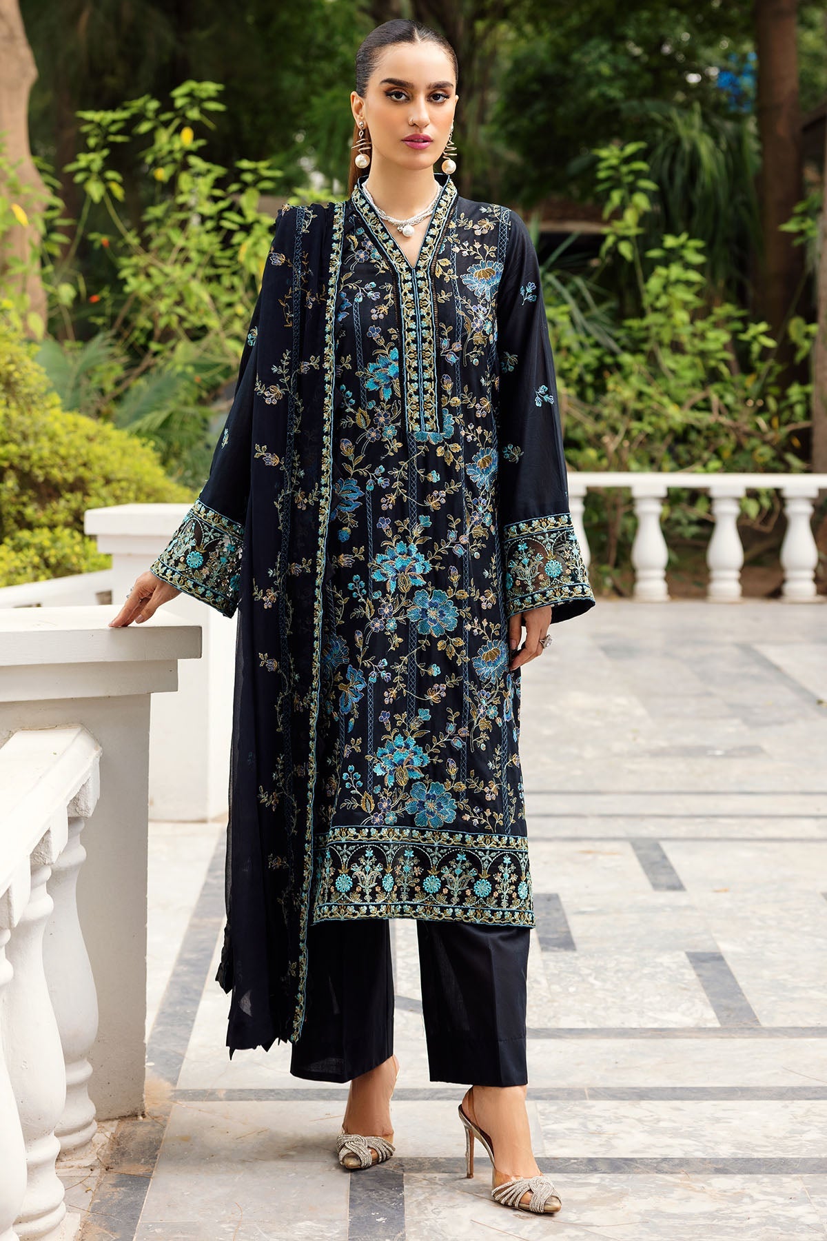 4834-ROHA EMBROIDERED LAWN UNSTITCHED