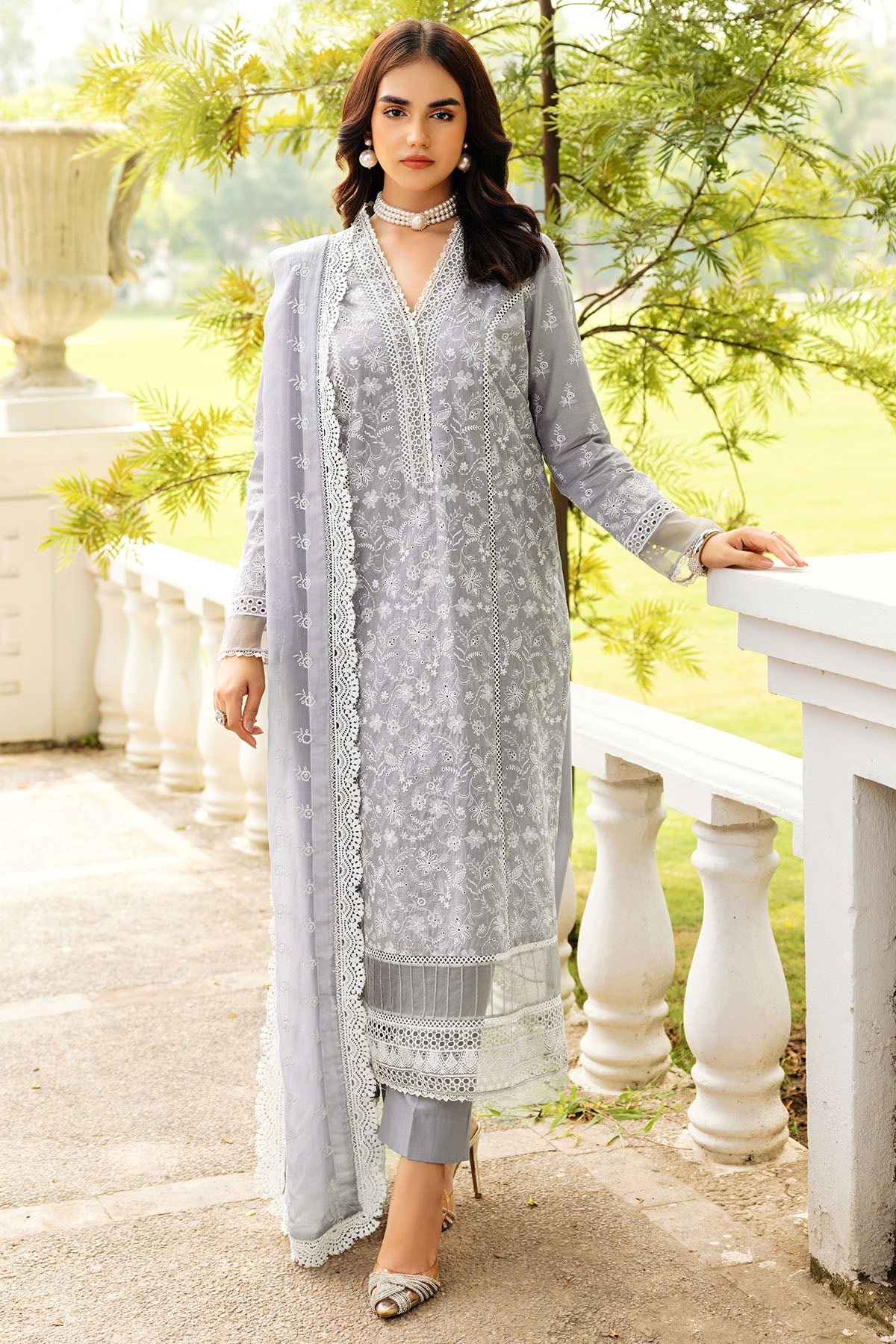 2024 MOTIFZ PREMIUM EMBROIDERED LAWN VOL 4