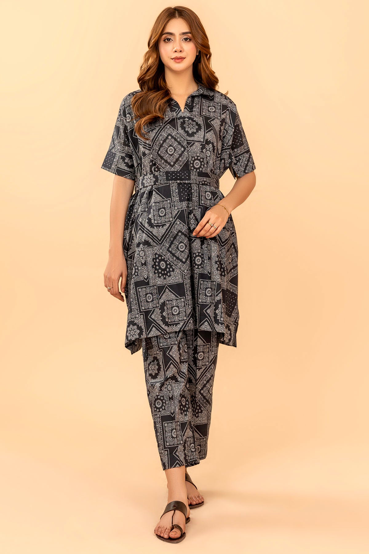 4868-LEILA DIGITAL PRINTED LAWN UNSTITCHED
