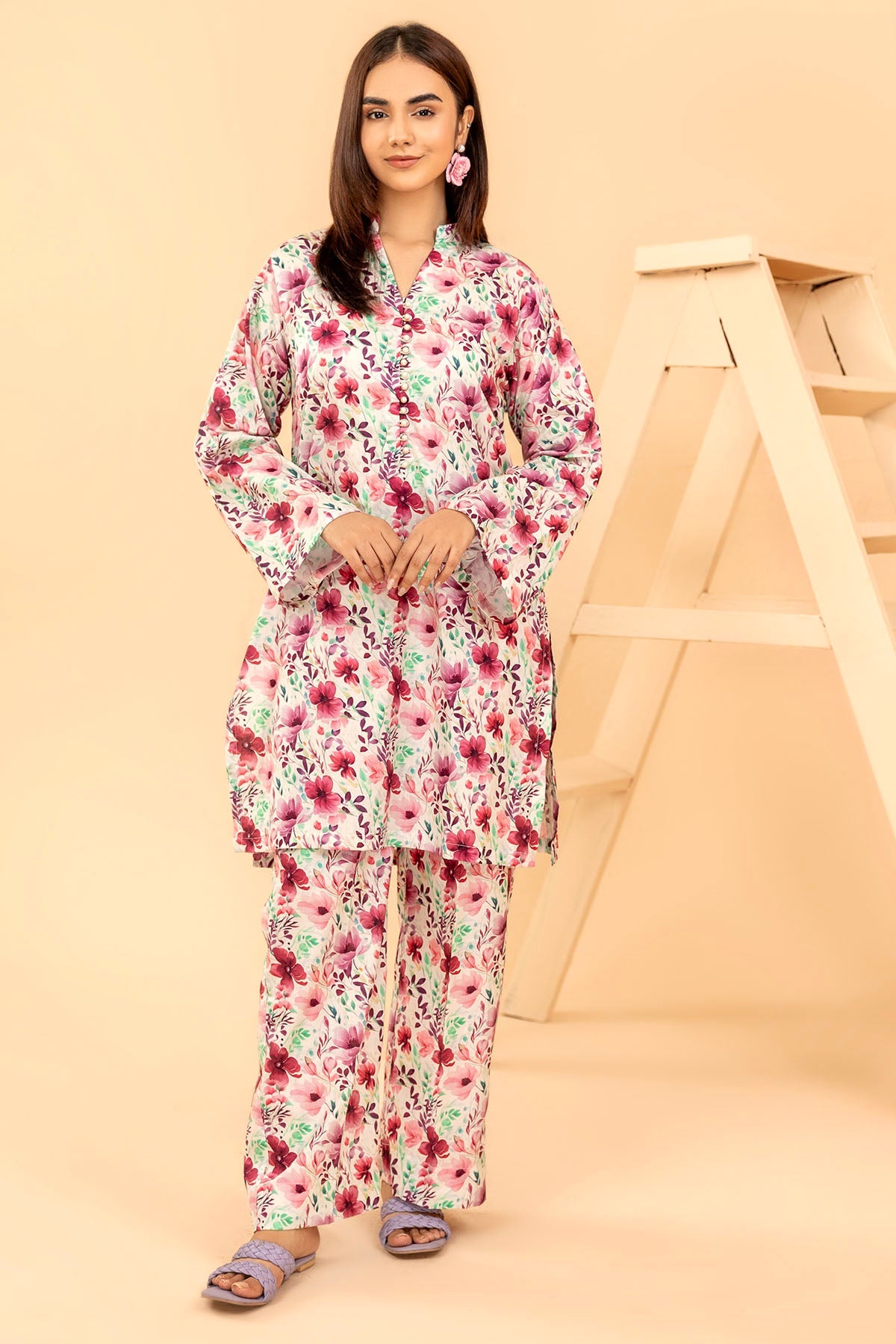 4875-DAIMA DIGITAL PRINTED LAWN UNSTITCHED
