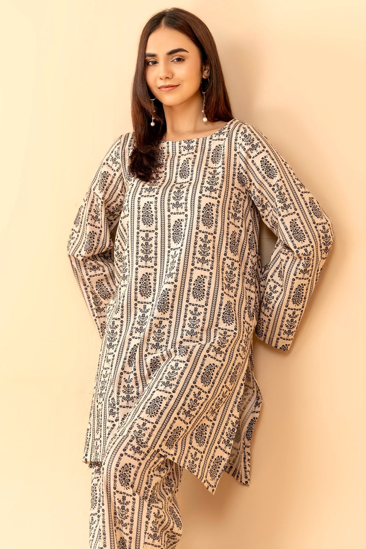 4883-SALWA DIGITAL PRINTED LAWN UNSTITCHED