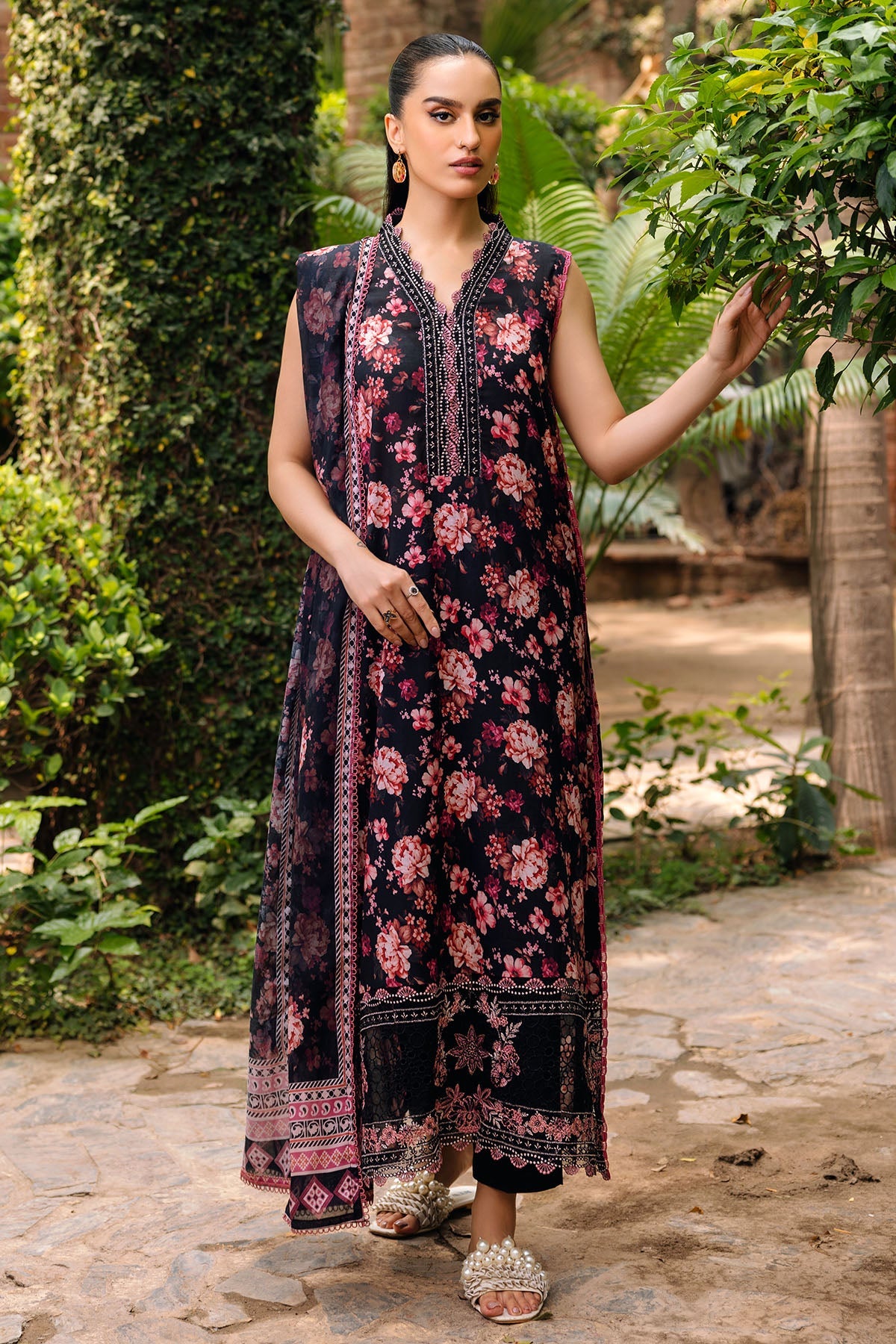 2024 UMANG BY MOTIFZ DIGITAL PRINTED EMBROIDERED LAWN VOL 2