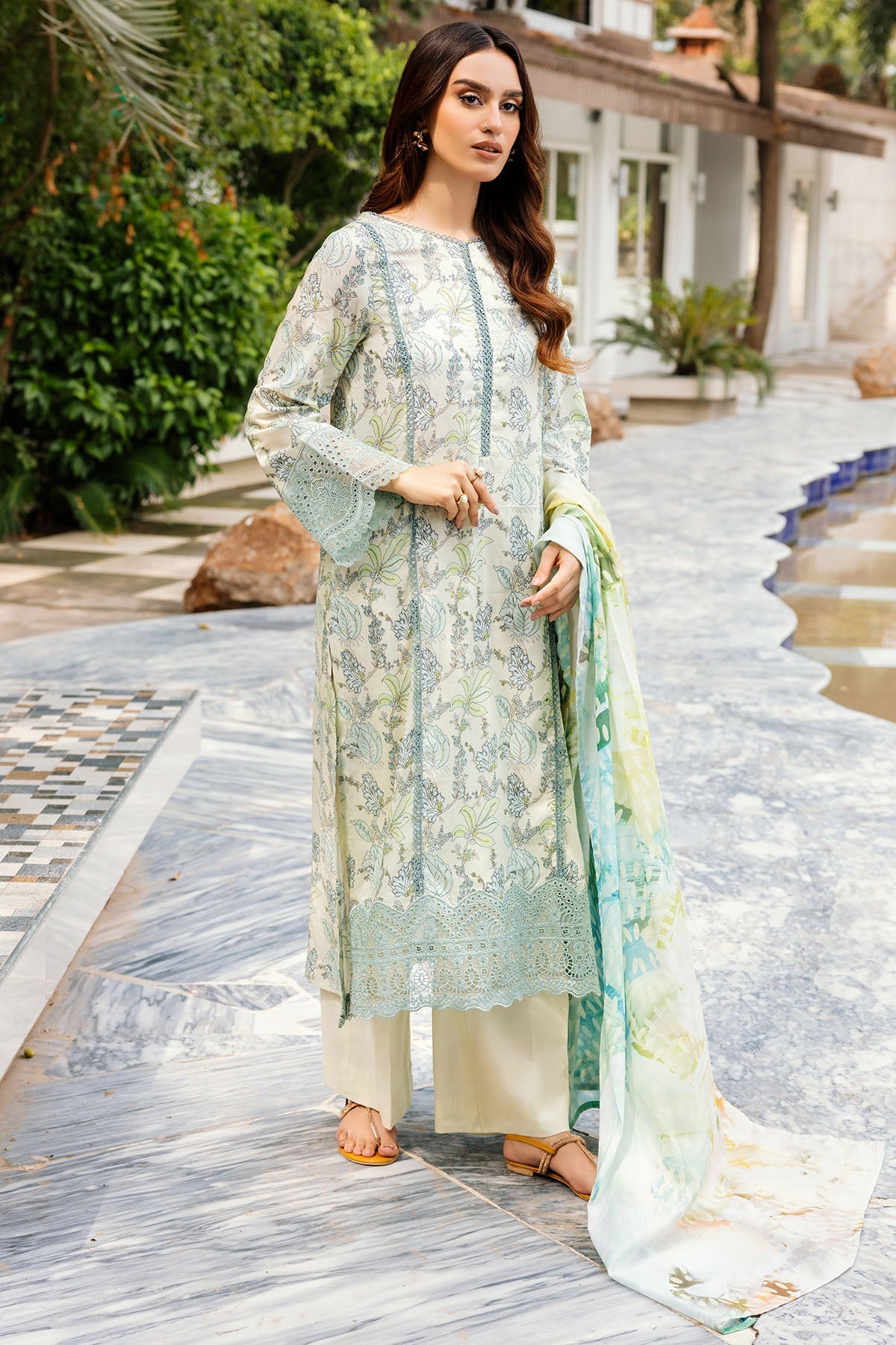 4895-MAIRA DIGITAL PRINTED LAWN STITCHED