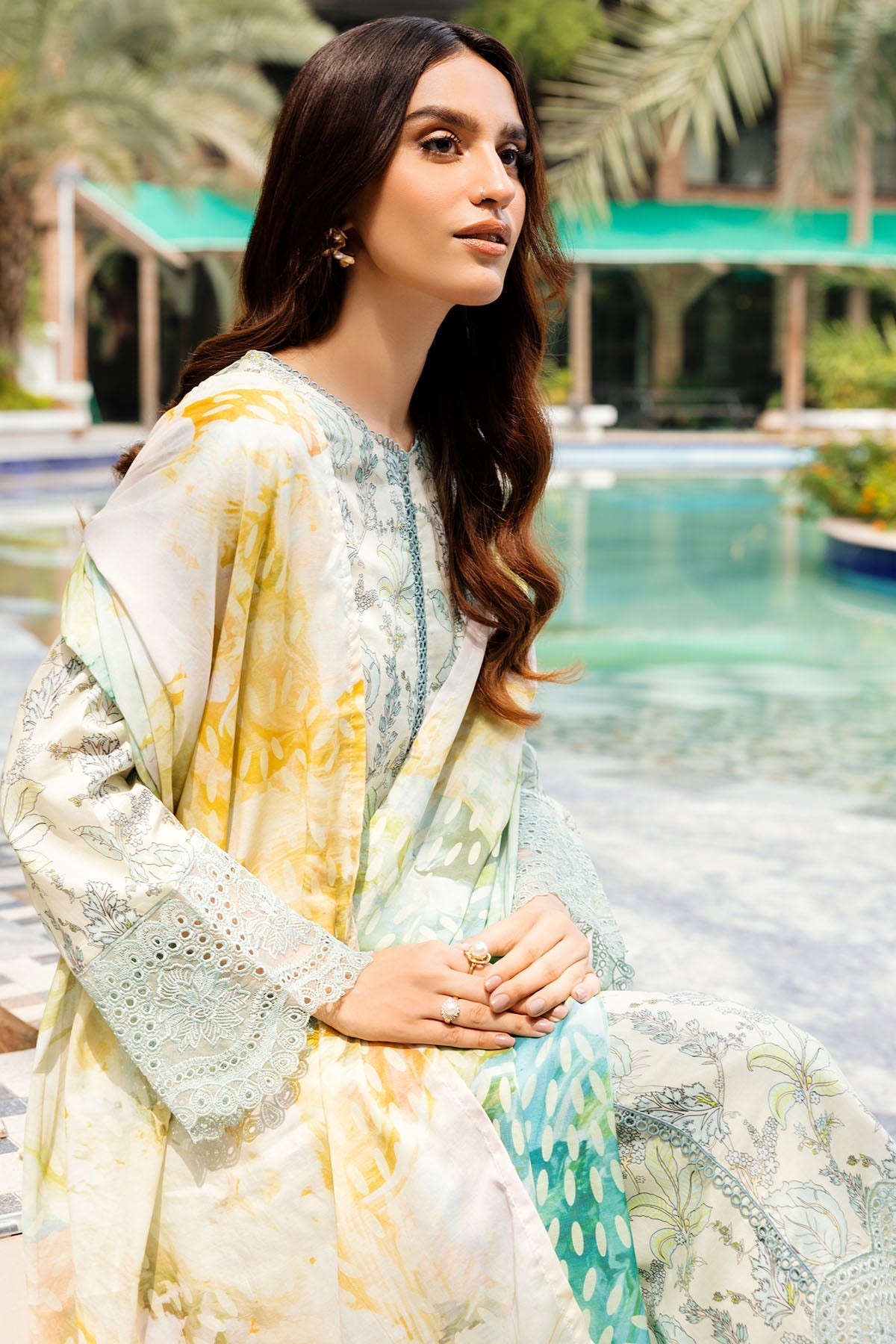4895-MAIRA DIGITAL PRINTED LAWN STITCHED