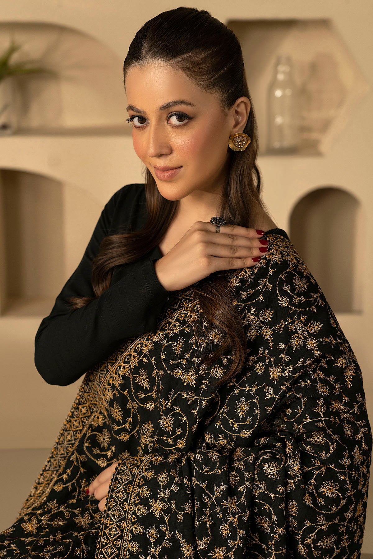 4905-NAYASIA EMBROIDERED KHADDAR SHAWL