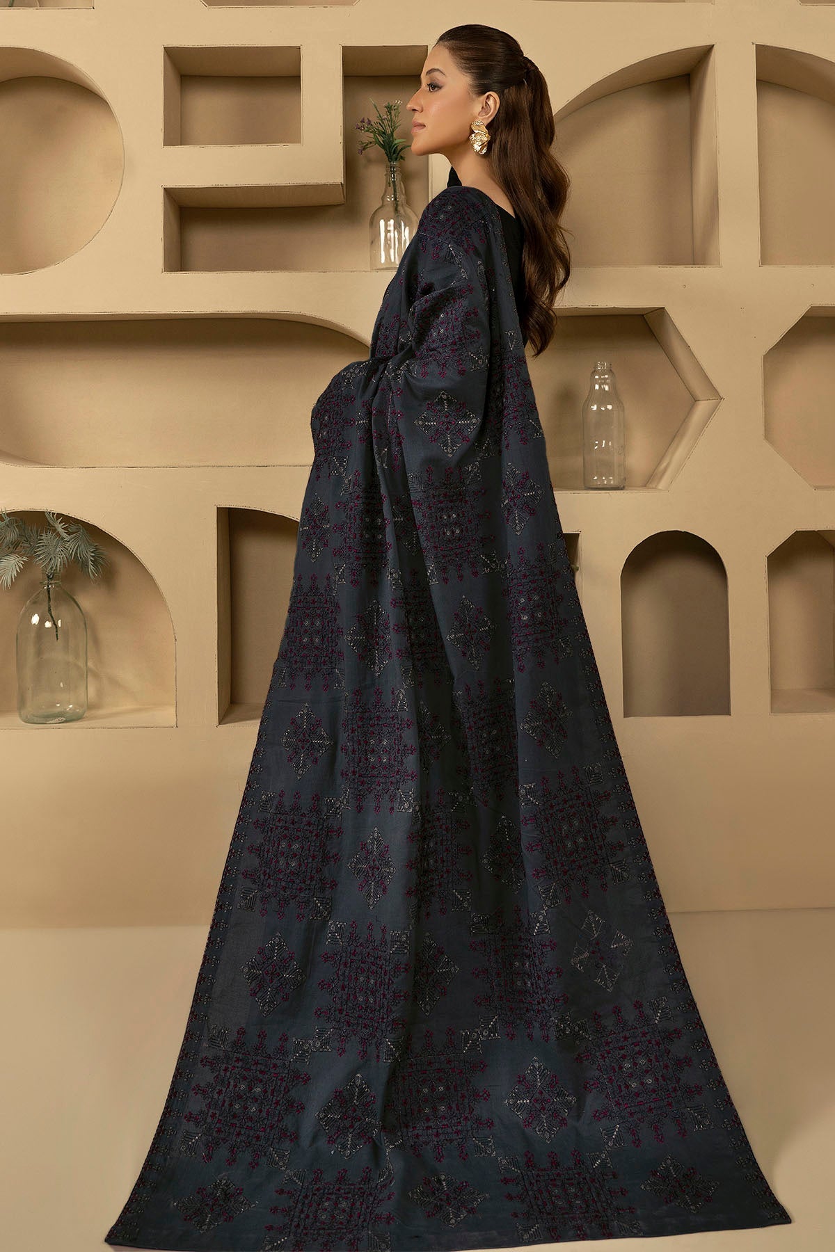 4915-DARIYA EMBROIDERED KHADDAR SHAWL