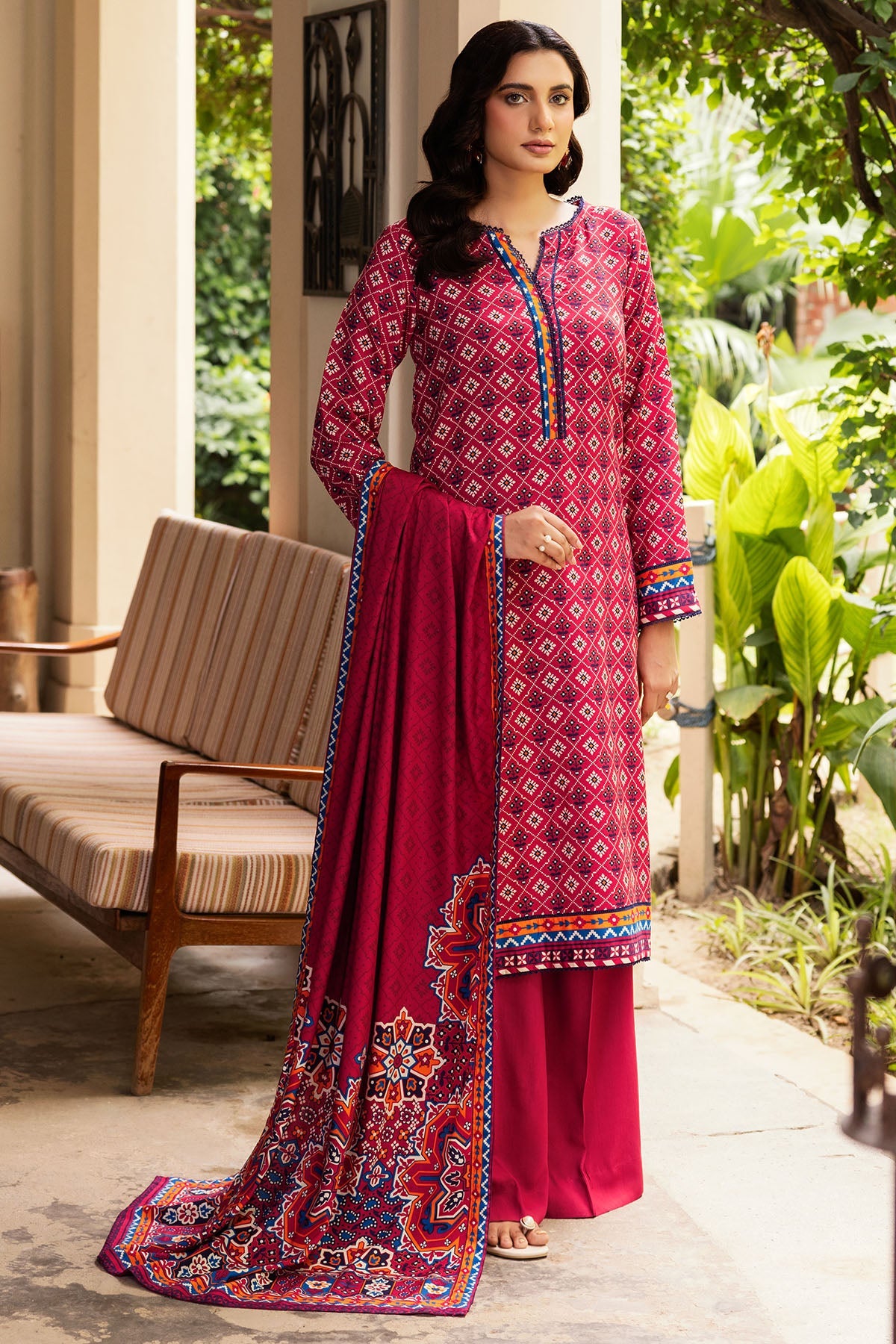 4928-MARION DIGITAL PRINTED LINEN UNSTITCHED