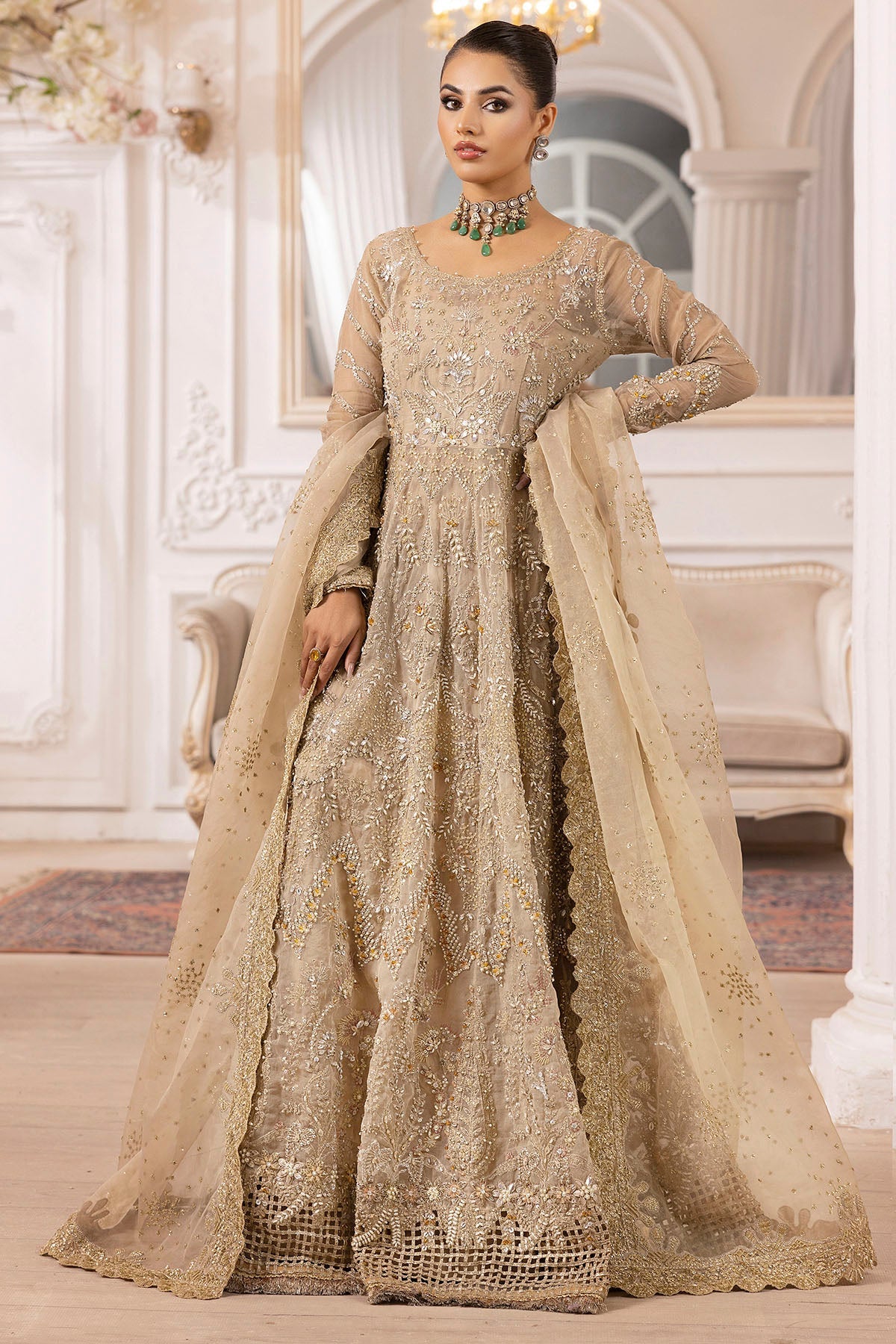 4940-LAIRA EMBROIDERED ORGANZA UNSTITCHED