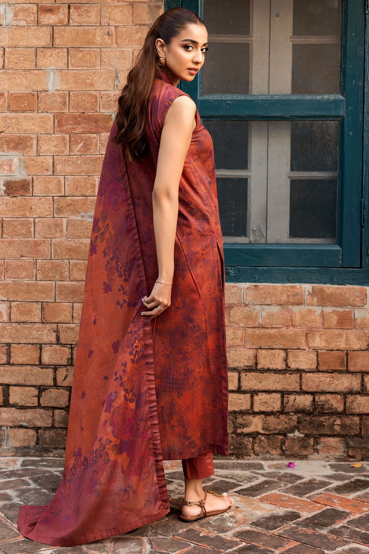 4988-RAMISA DIGITAL PRINTED CAMBRIC UNSTITCHED