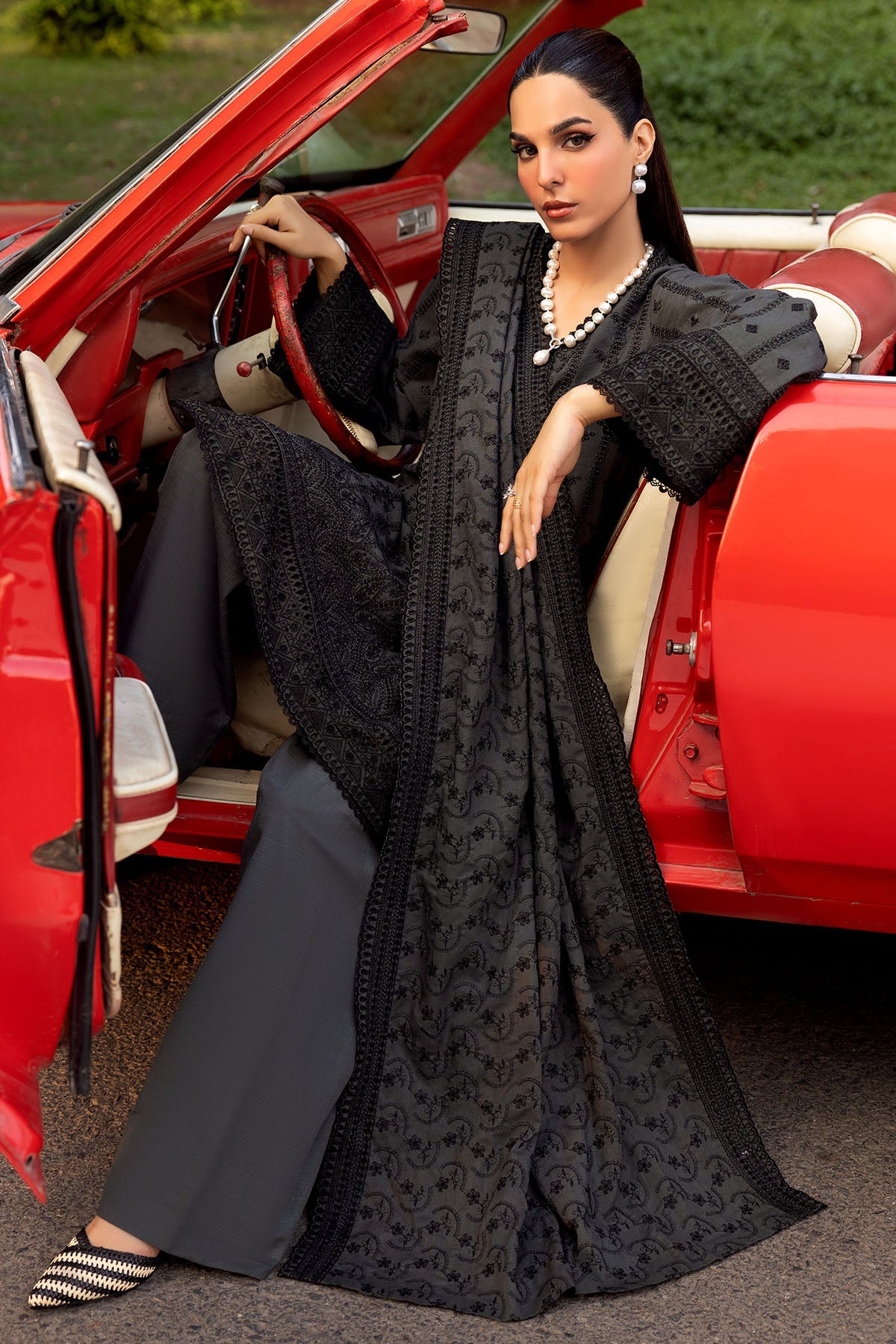 4992-TAZEEN EMBROIDERED KHADDAR STITCHED