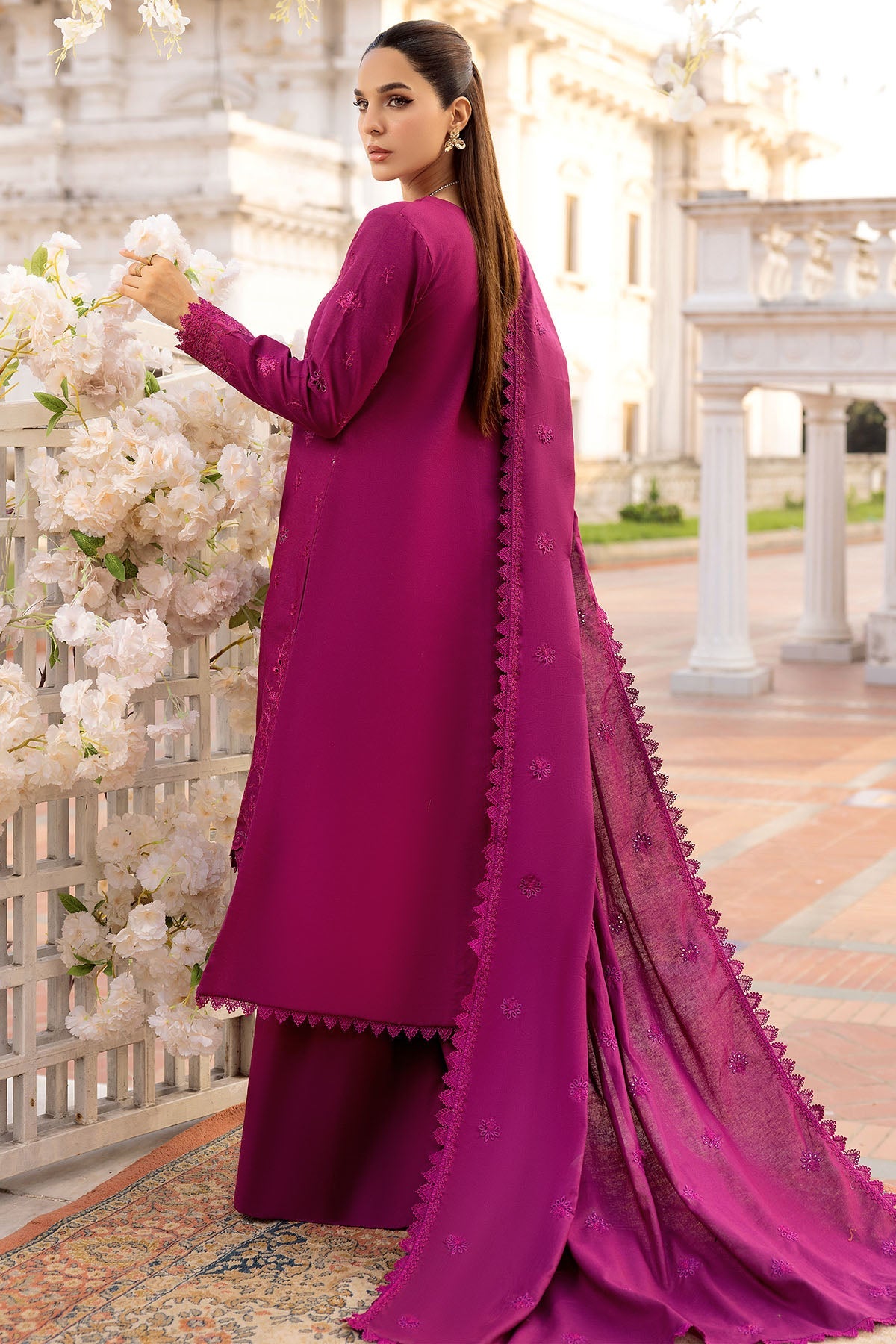 5000-NOORIE EMBROIDERED KHADDAR STITCHED